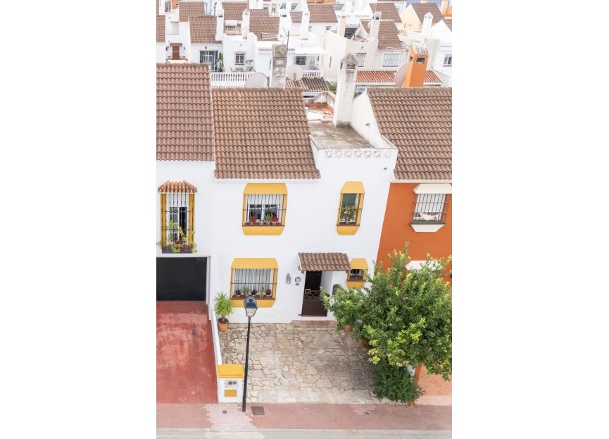 Resale - House - Townhouse - Marbella - Nueva Andalucia