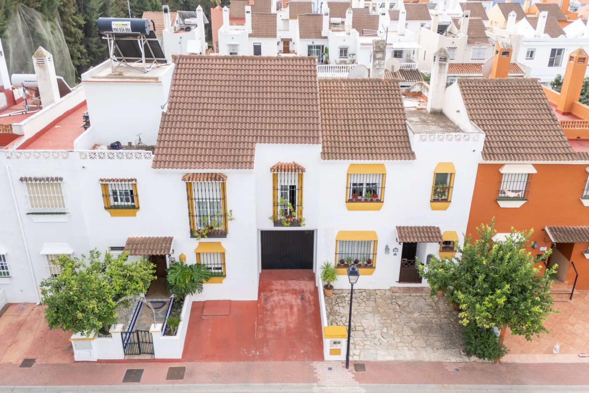 Resale - House - Townhouse - Marbella - Nueva Andalucia