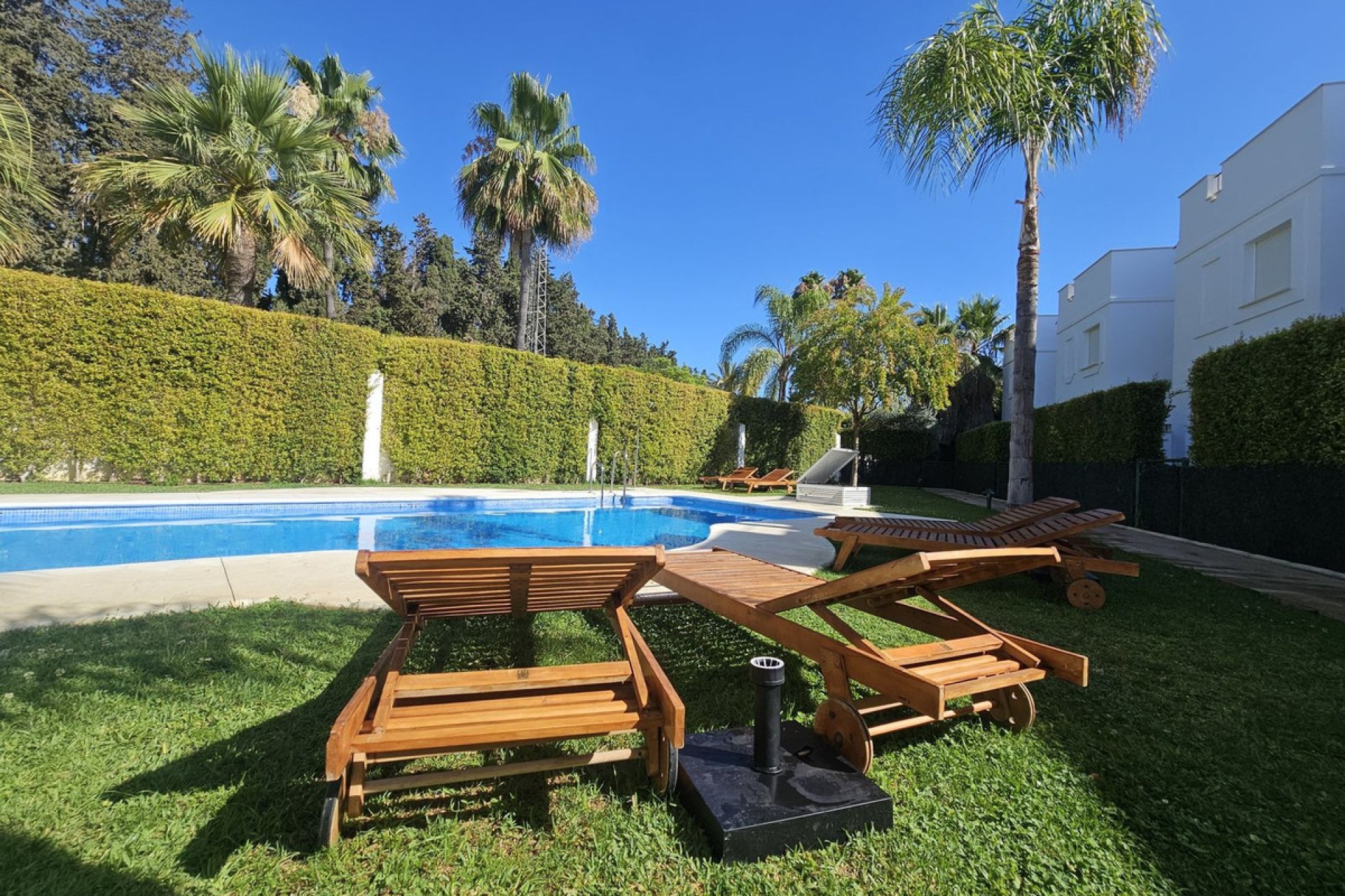 Resale - House - Townhouse - Marbella - Nueva Andalucia