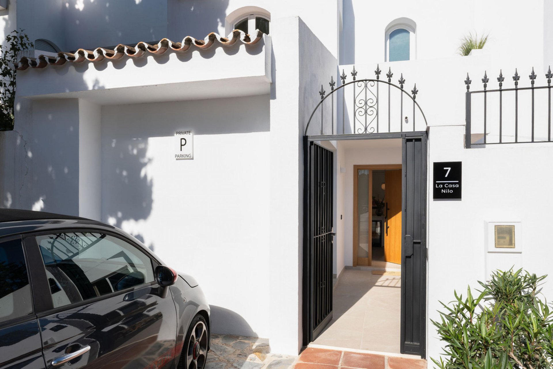 Resale - House - Townhouse - Marbella - Nueva Andalucia