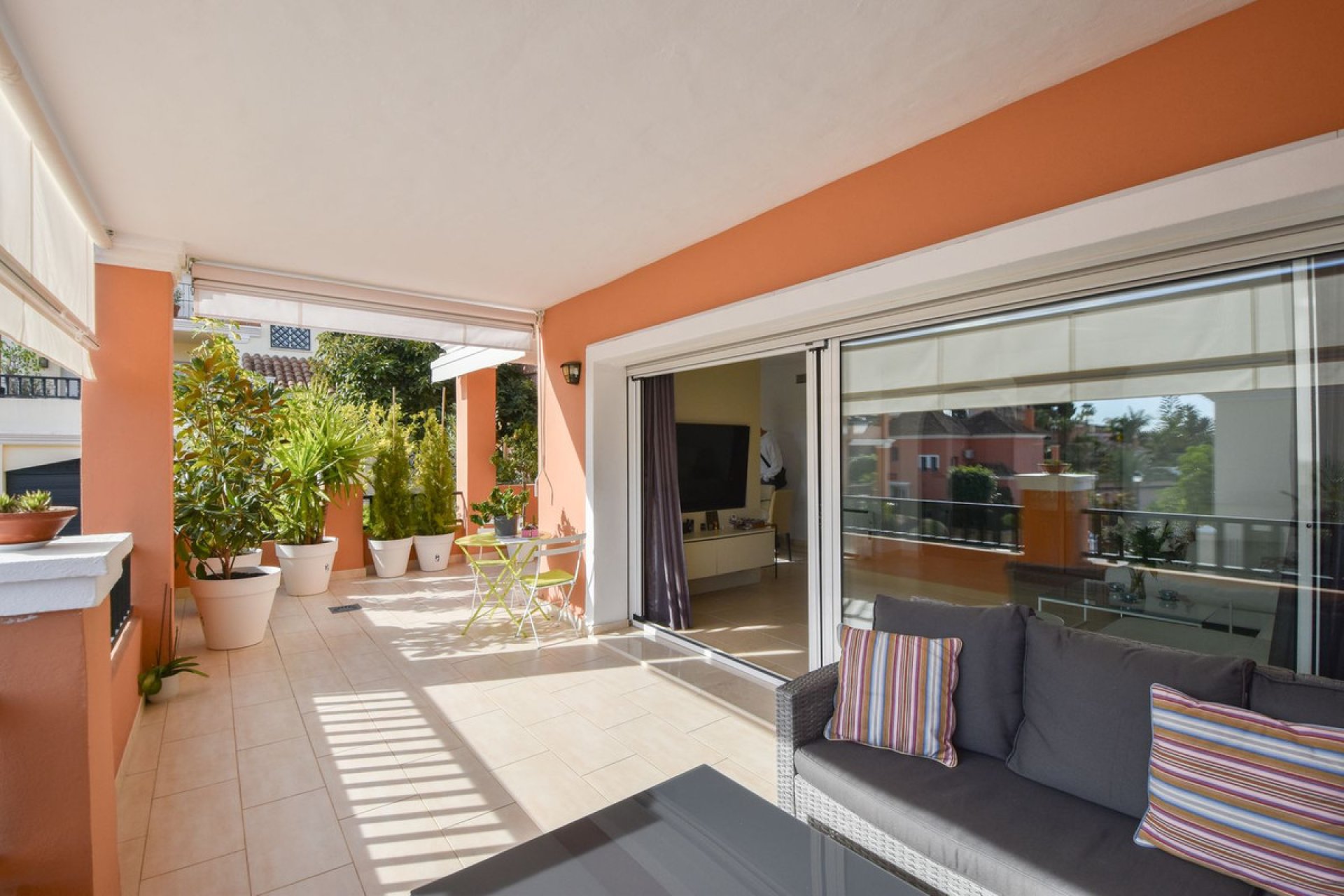 Resale - House - Townhouse - Marbella - Nueva Andalucia