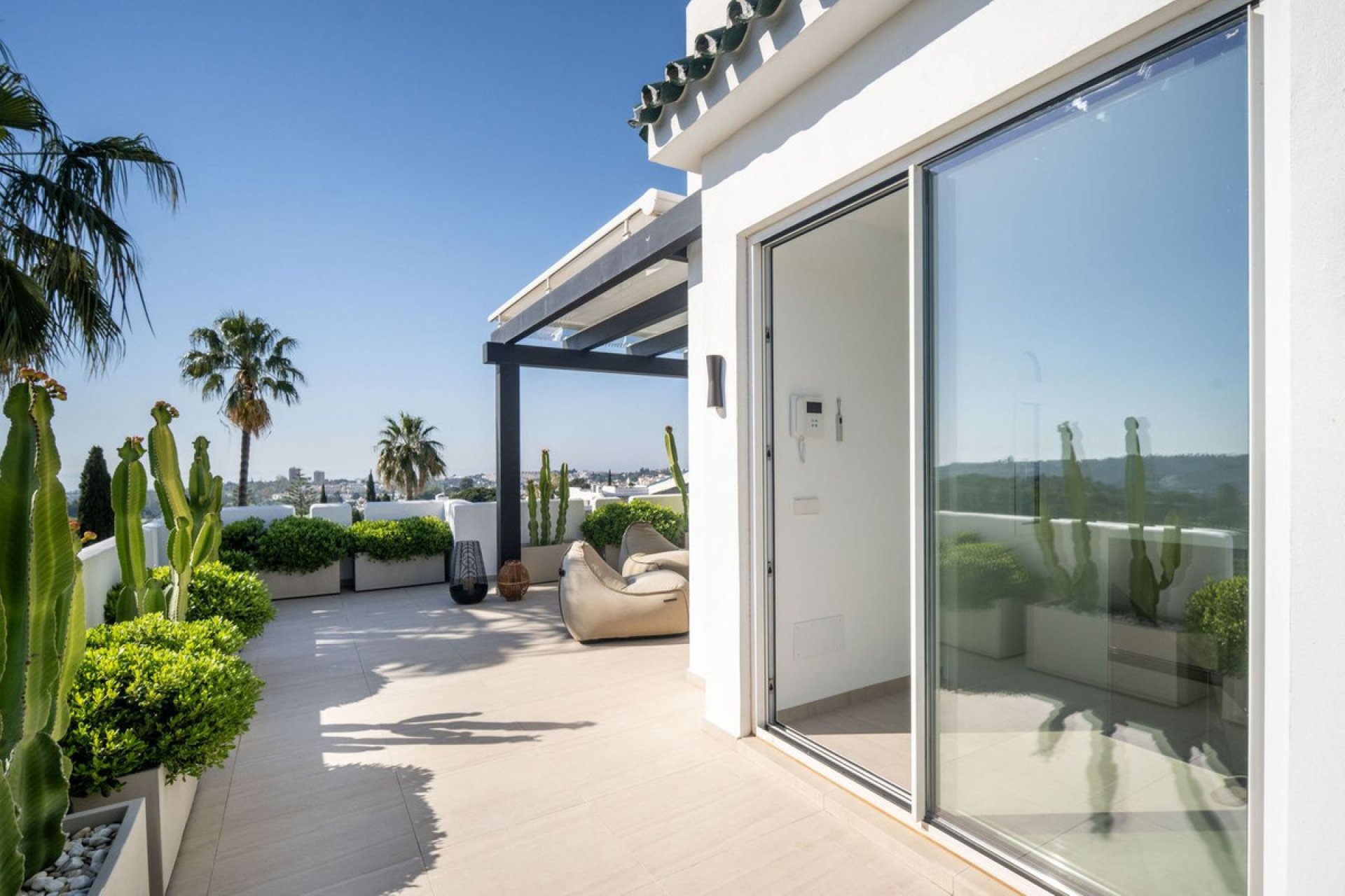 Resale - House - Townhouse - Marbella - Nueva Andalucia