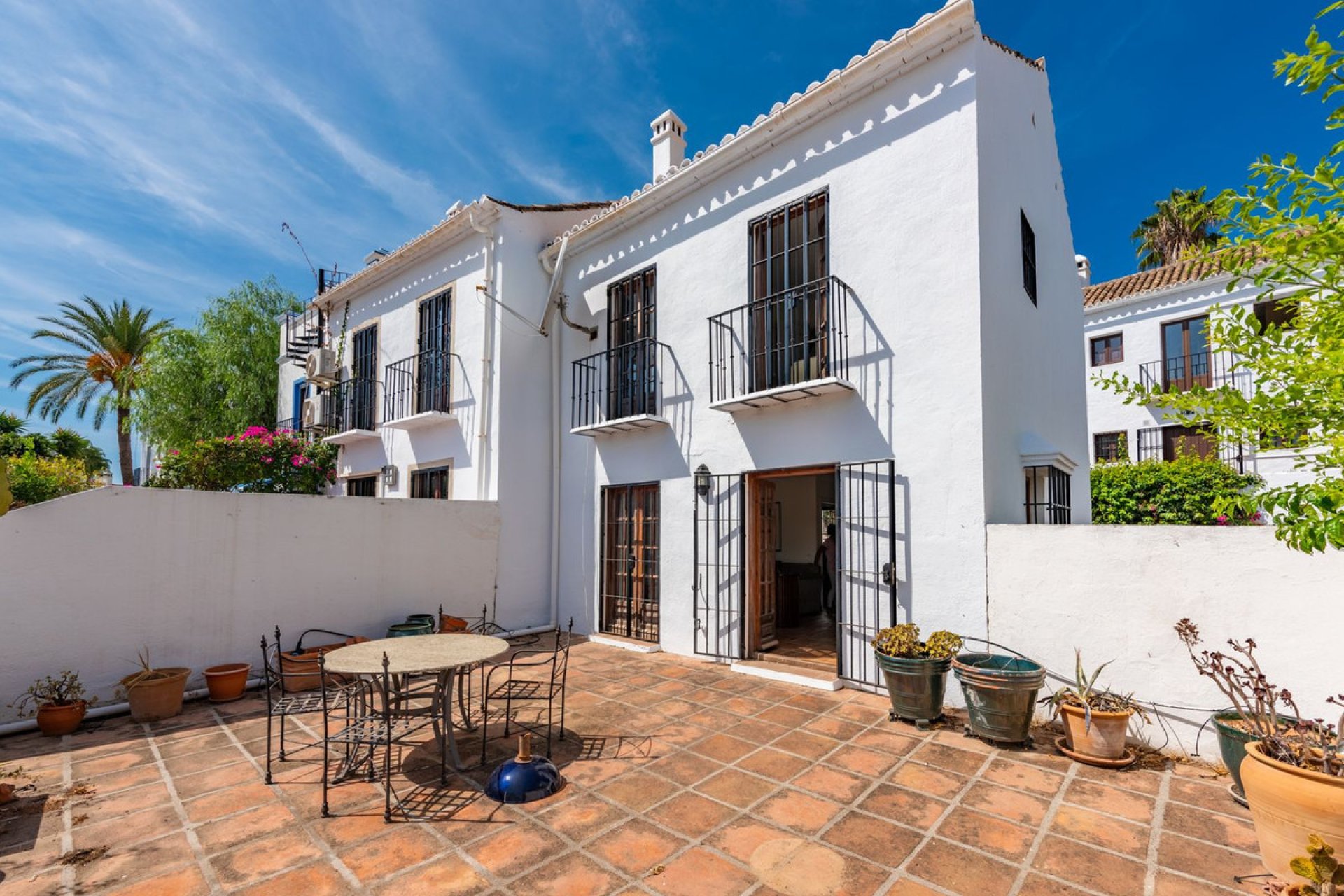 Resale - House - Townhouse - Marbella - Nueva Andalucia