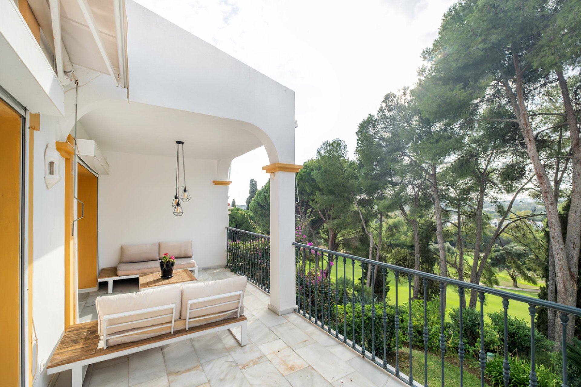 Resale - House - Townhouse - Marbella - Nueva Andalucia