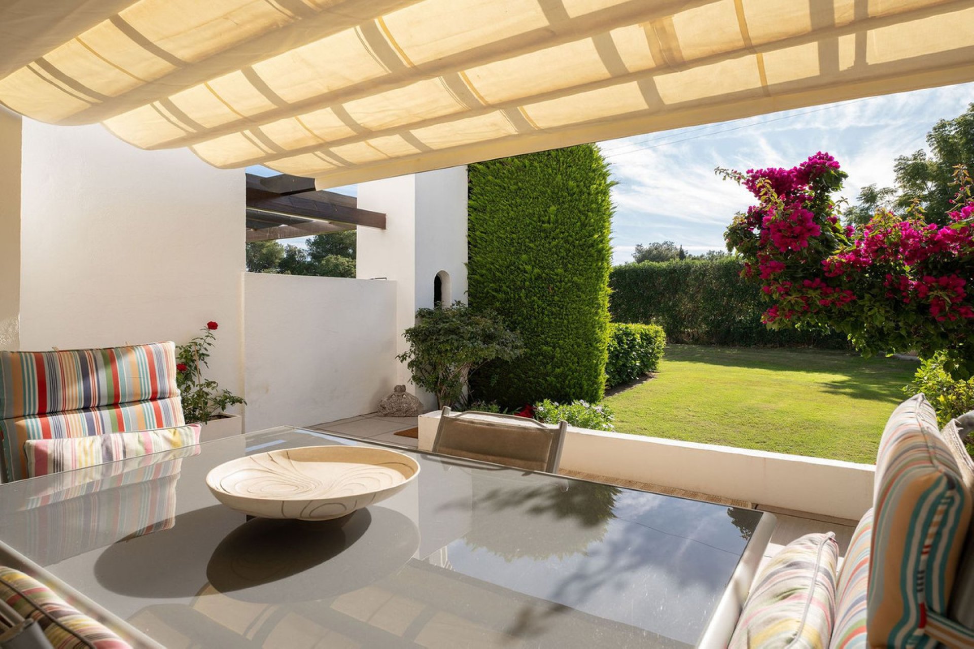 Resale - House - Townhouse - Marbella - Nueva Andalucia