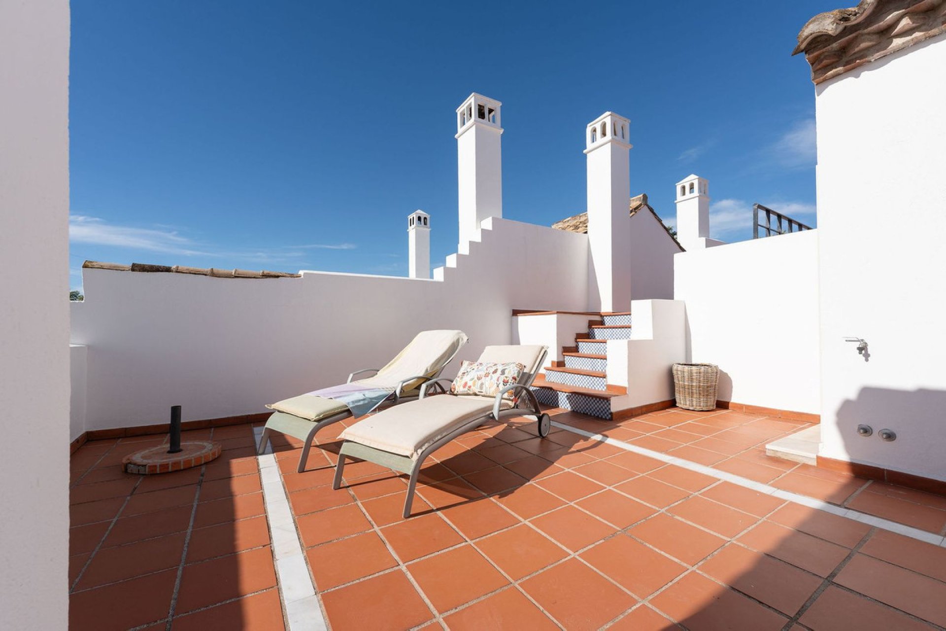 Resale - House - Townhouse - Marbella - Nueva Andalucia