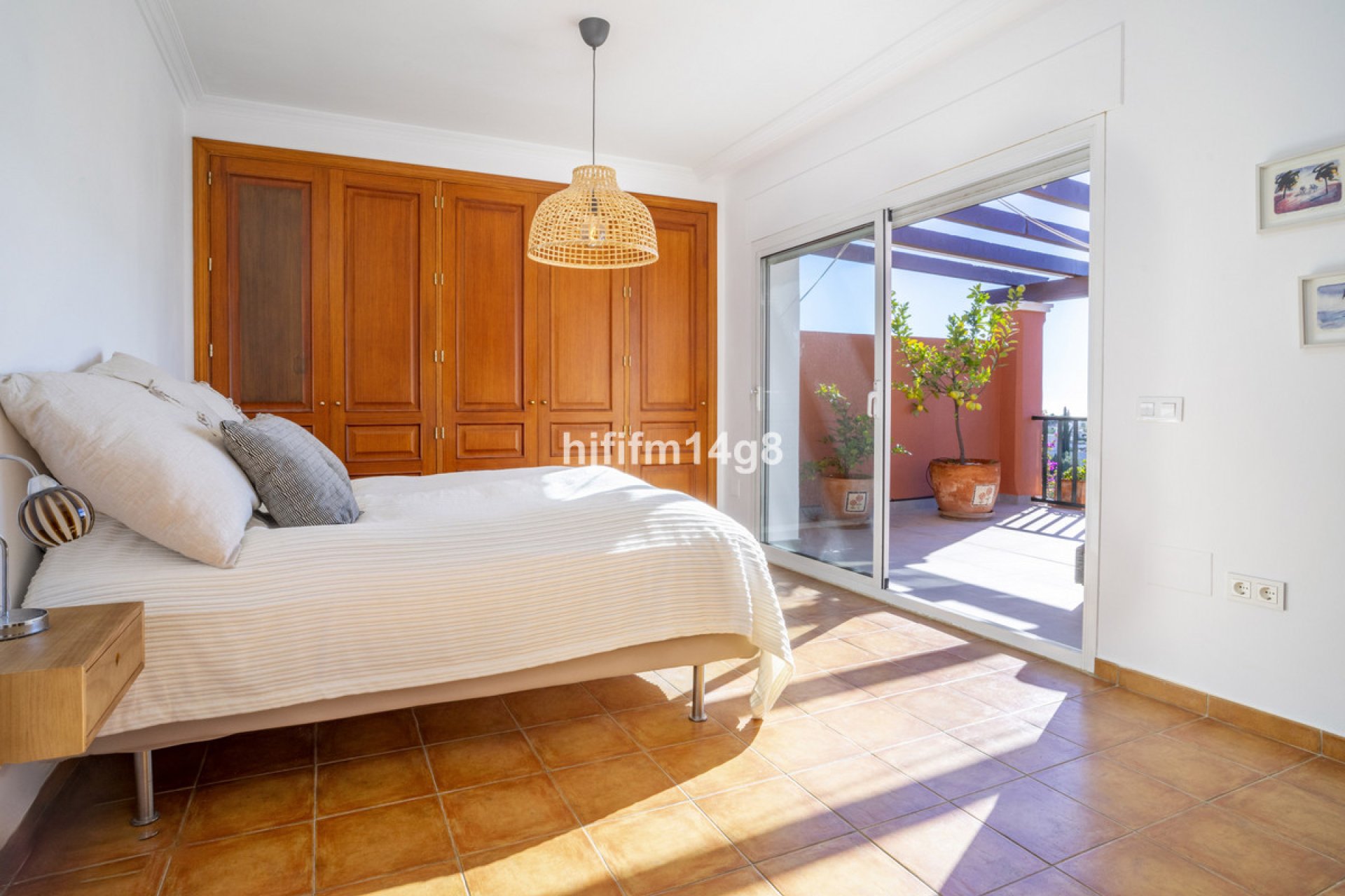 Resale - House - Townhouse - Marbella - Nueva Andalucia