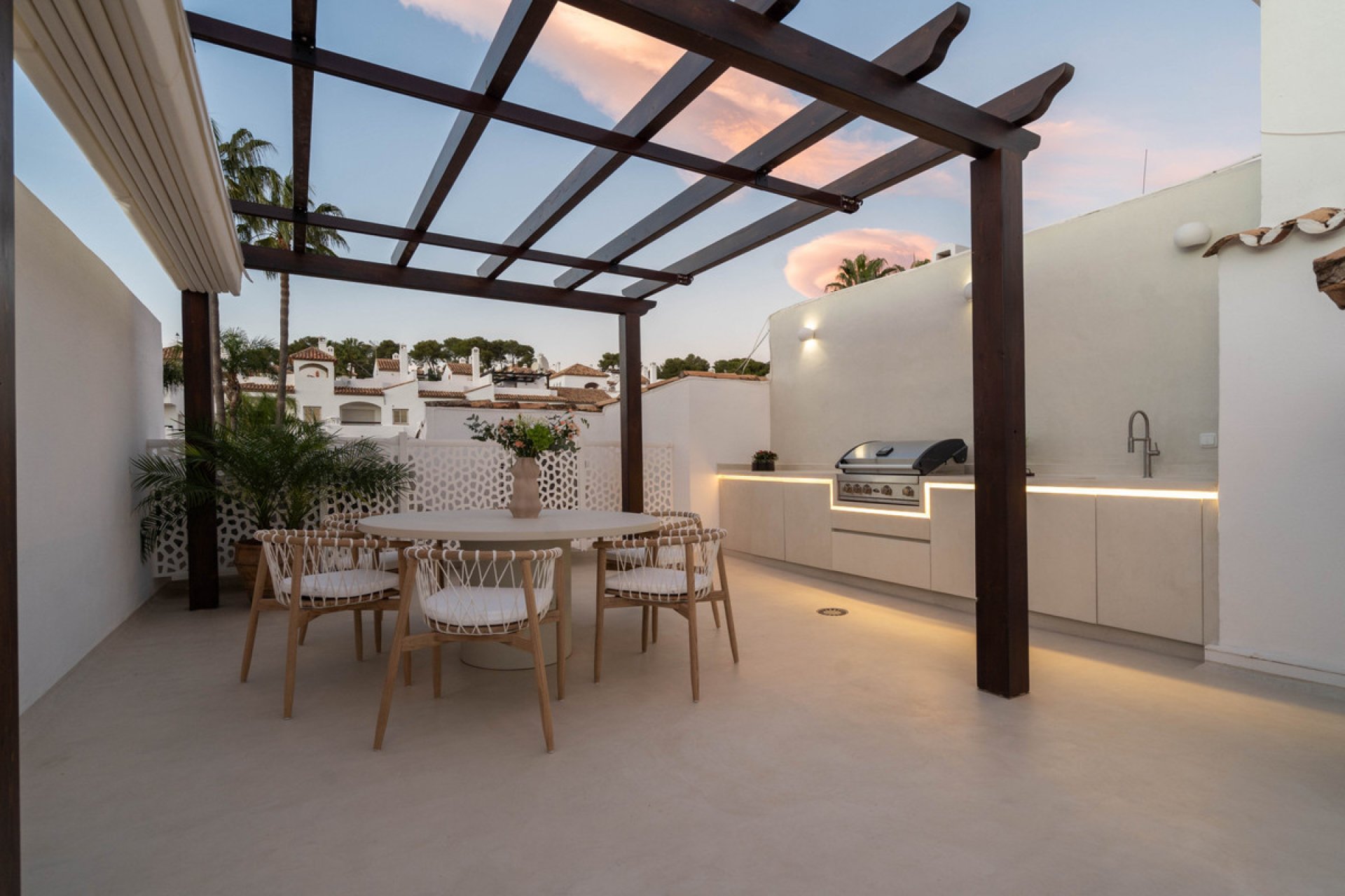 Resale - House - Townhouse - Marbella - Nueva Andalucia