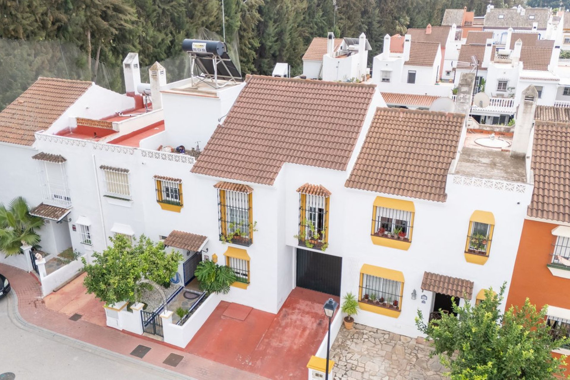 Resale - House - Townhouse - Marbella - Nueva Andalucia