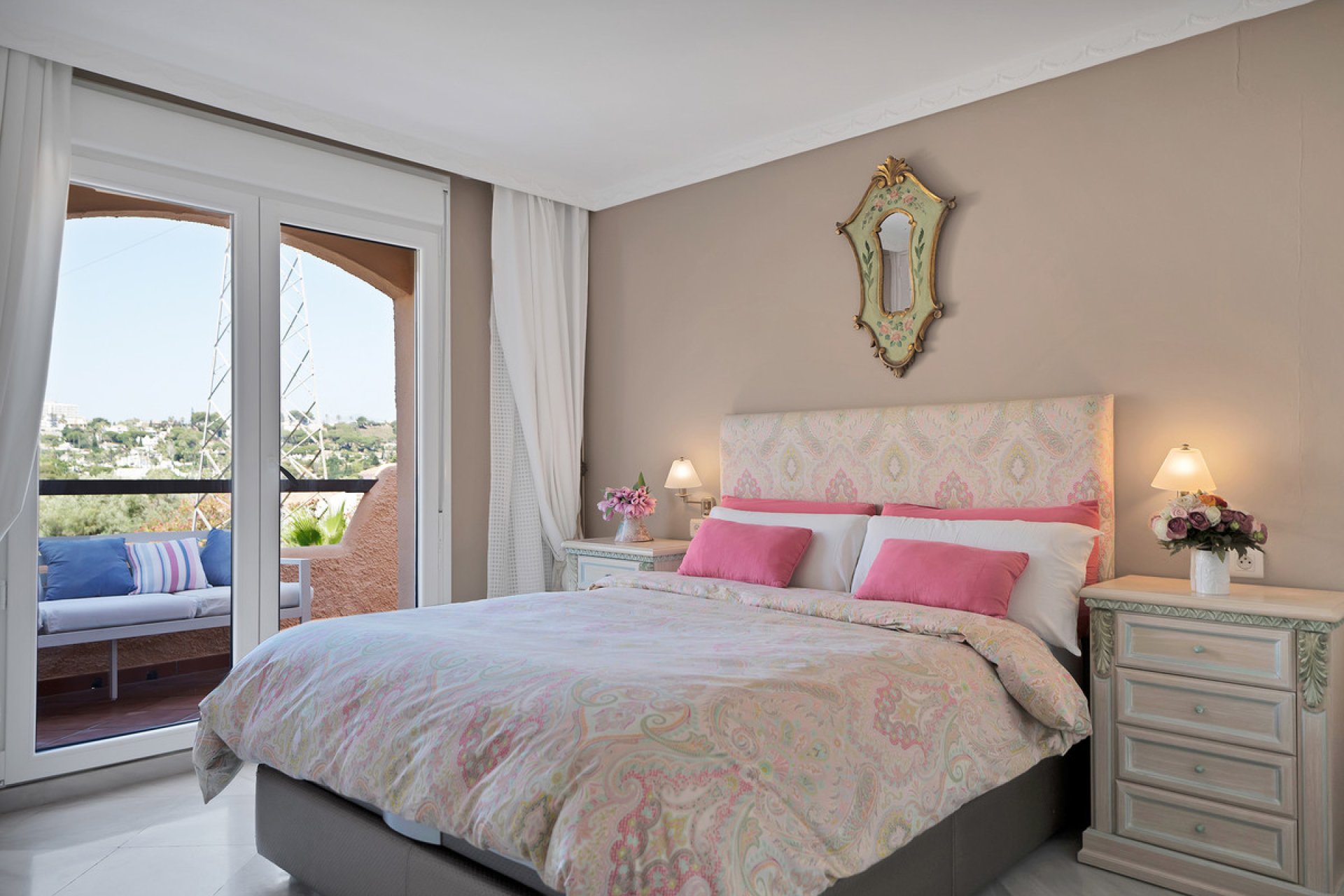 Resale - House - Townhouse - Marbella - Nueva Andalucia