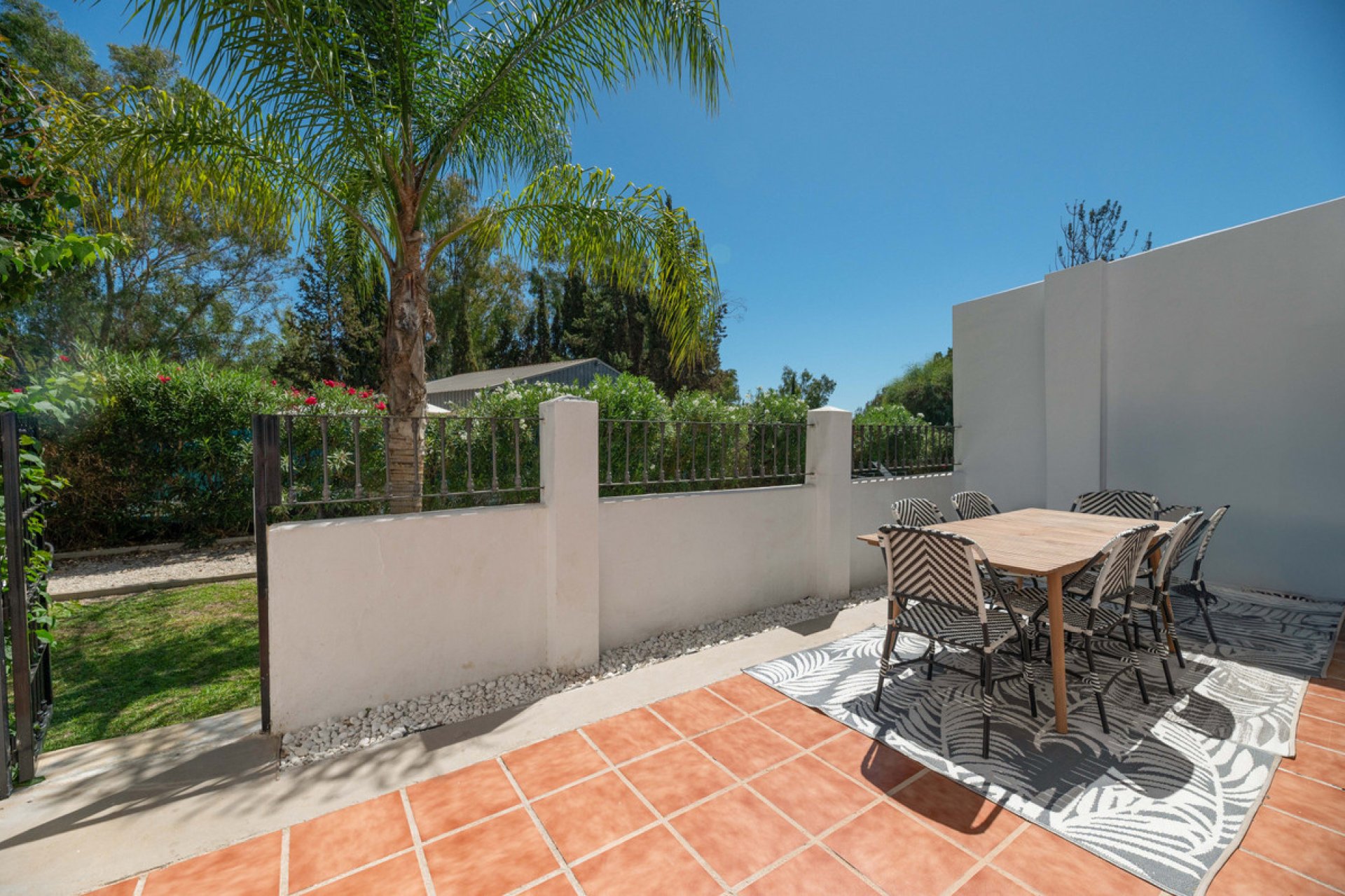 Resale - House - Townhouse - Marbella - Nueva Andalucia