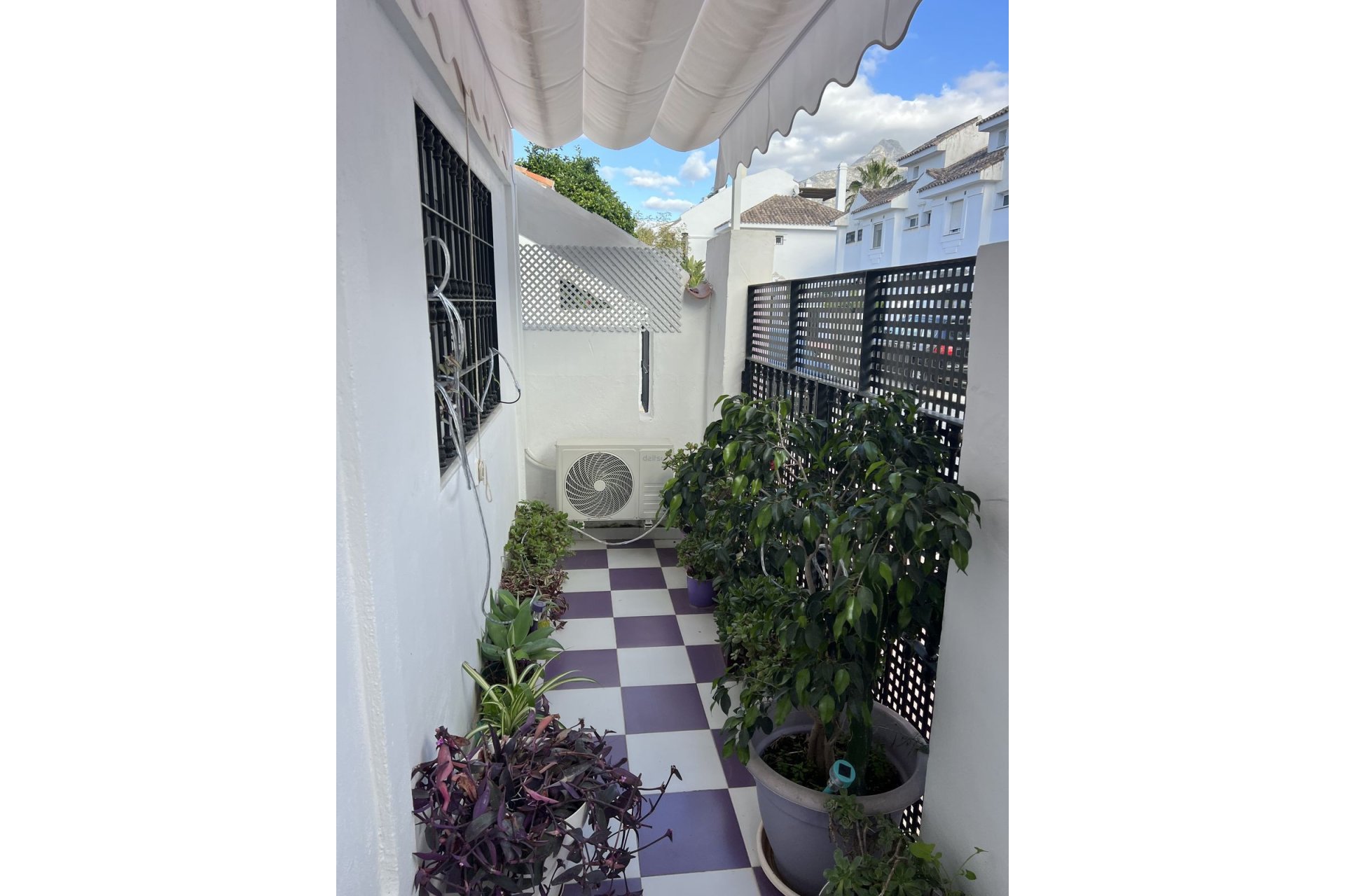 Resale - House - Townhouse - Marbella - Nueva Andalucia