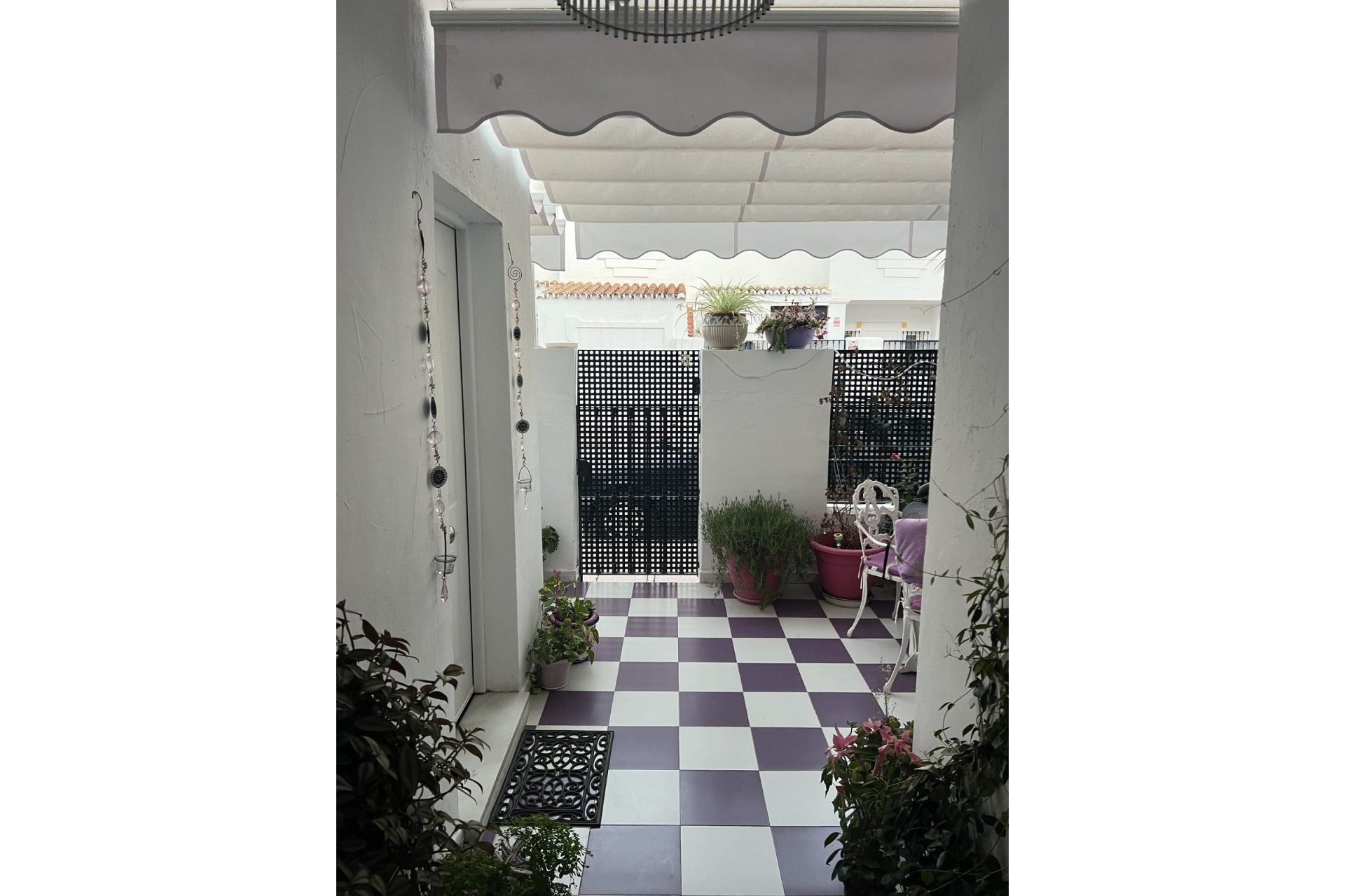 Resale - House - Townhouse - Marbella - Nueva Andalucia