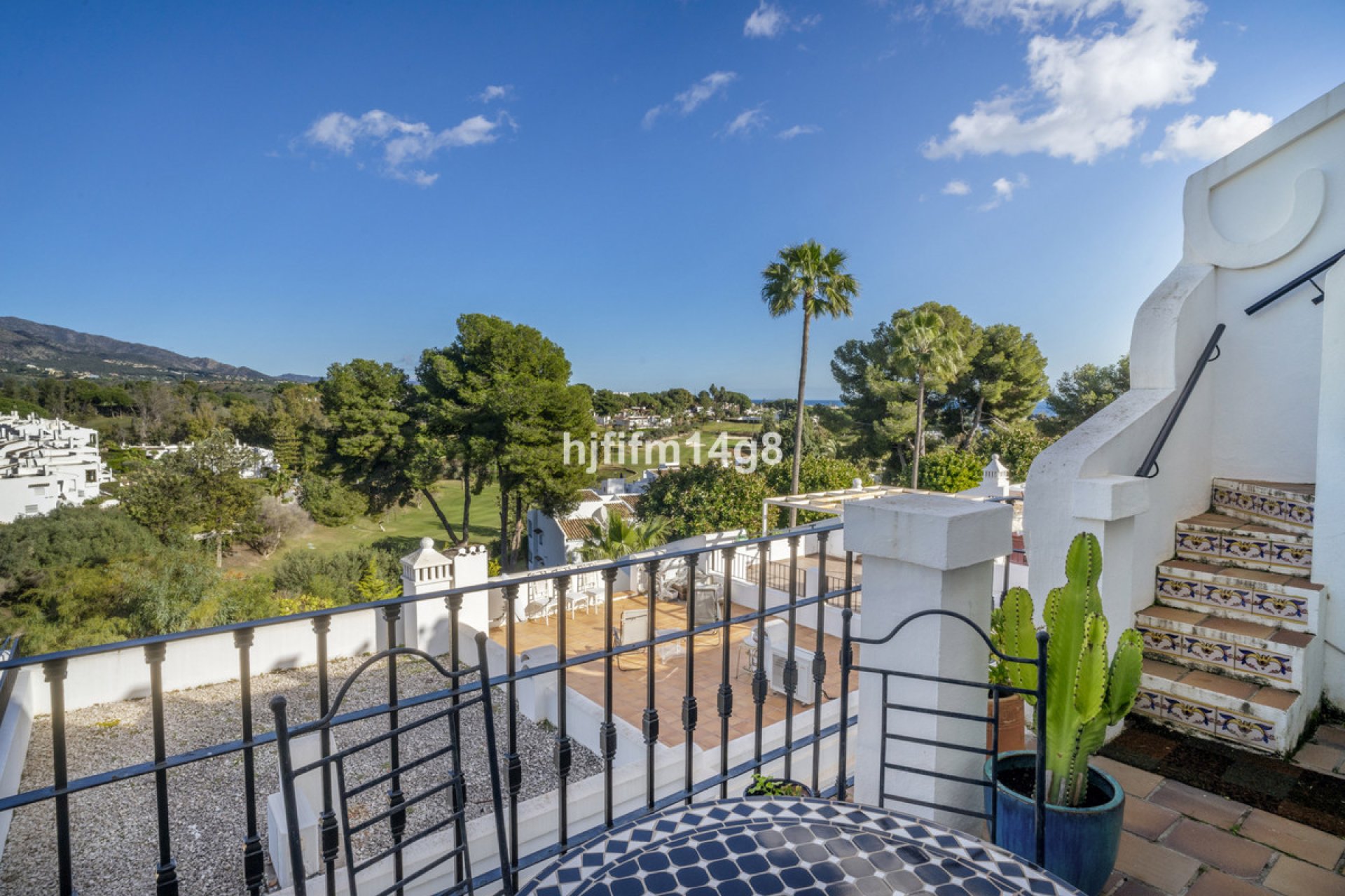 Resale - House - Townhouse - Marbella - Nueva Andalucia