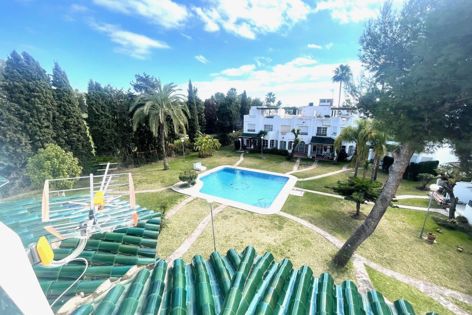 Resale - House - Townhouse - Marbella - Nueva Andalucia