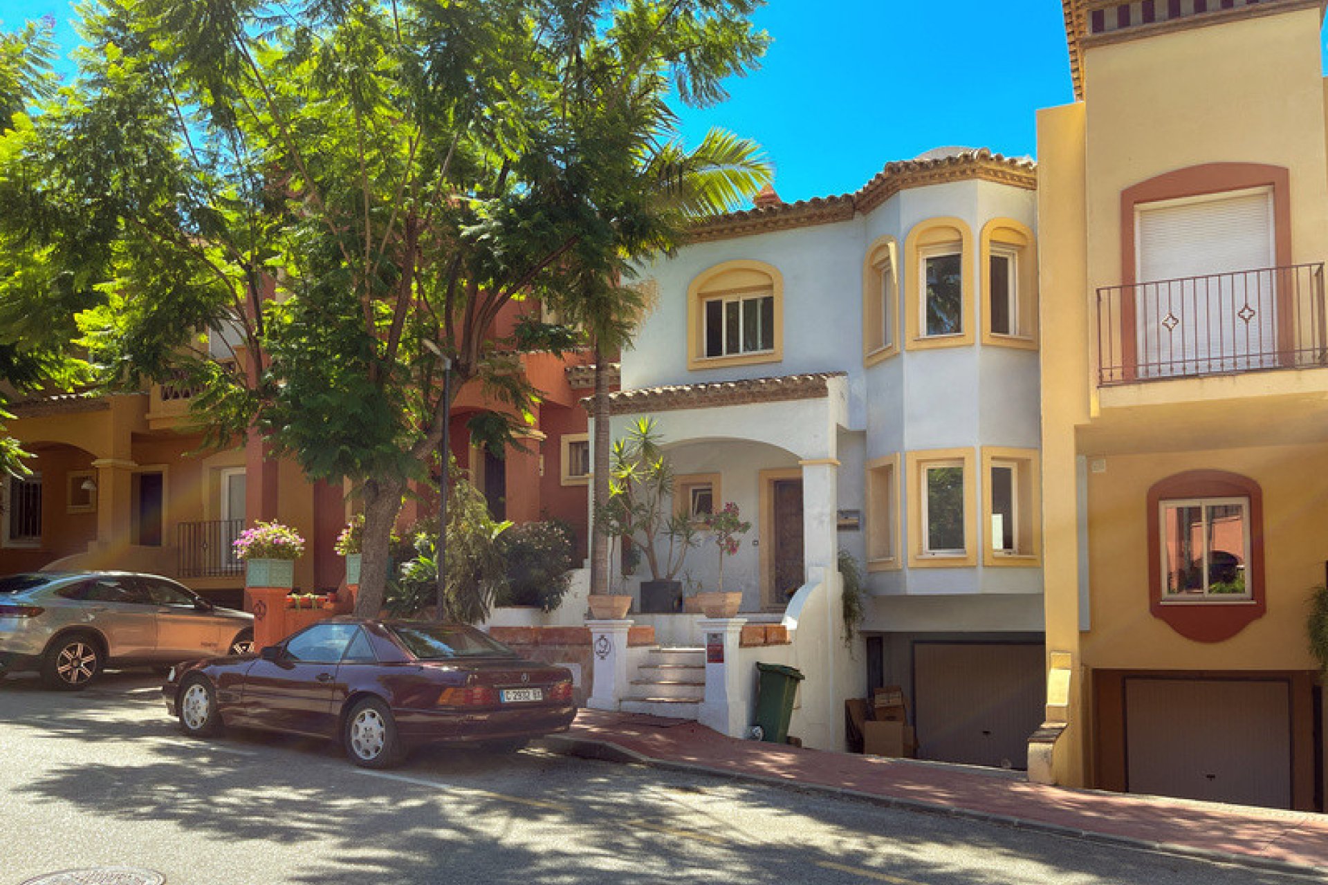 Resale - House - Townhouse - Marbella - Nueva Andalucia