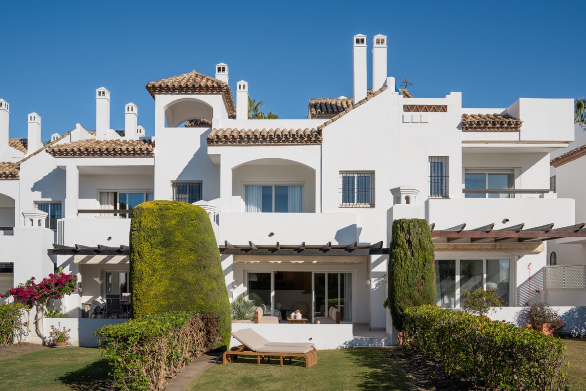 Resale - House - Townhouse - Marbella - Nueva Andalucia