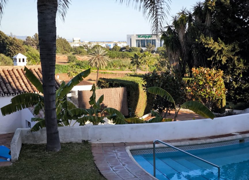 Resale - House - Townhouse - Marbella - Nueva Andalucia