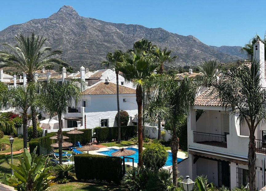 Resale - House - Townhouse - Marbella - Nueva Andalucia