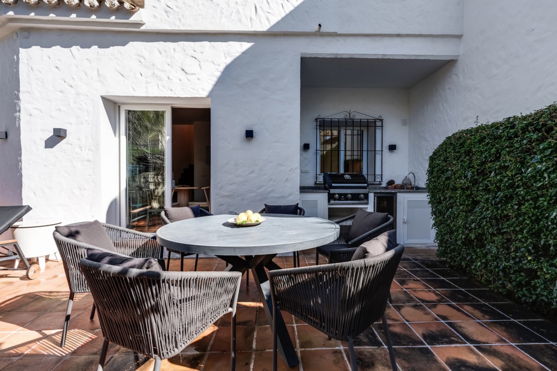 Resale - House - Townhouse - Marbella - Nueva Andalucia