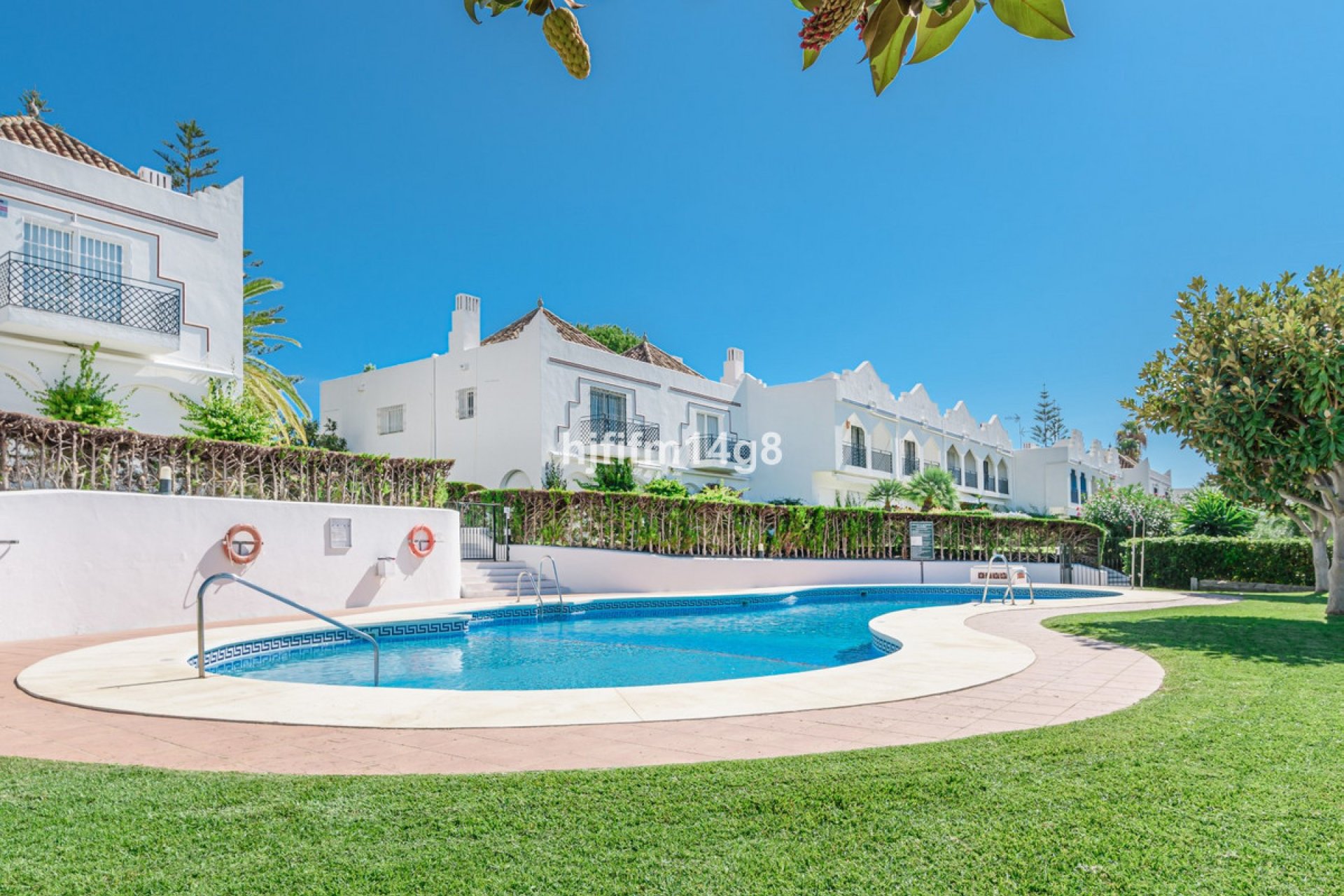 Resale - House - Townhouse - Marbella - Nueva Andalucia