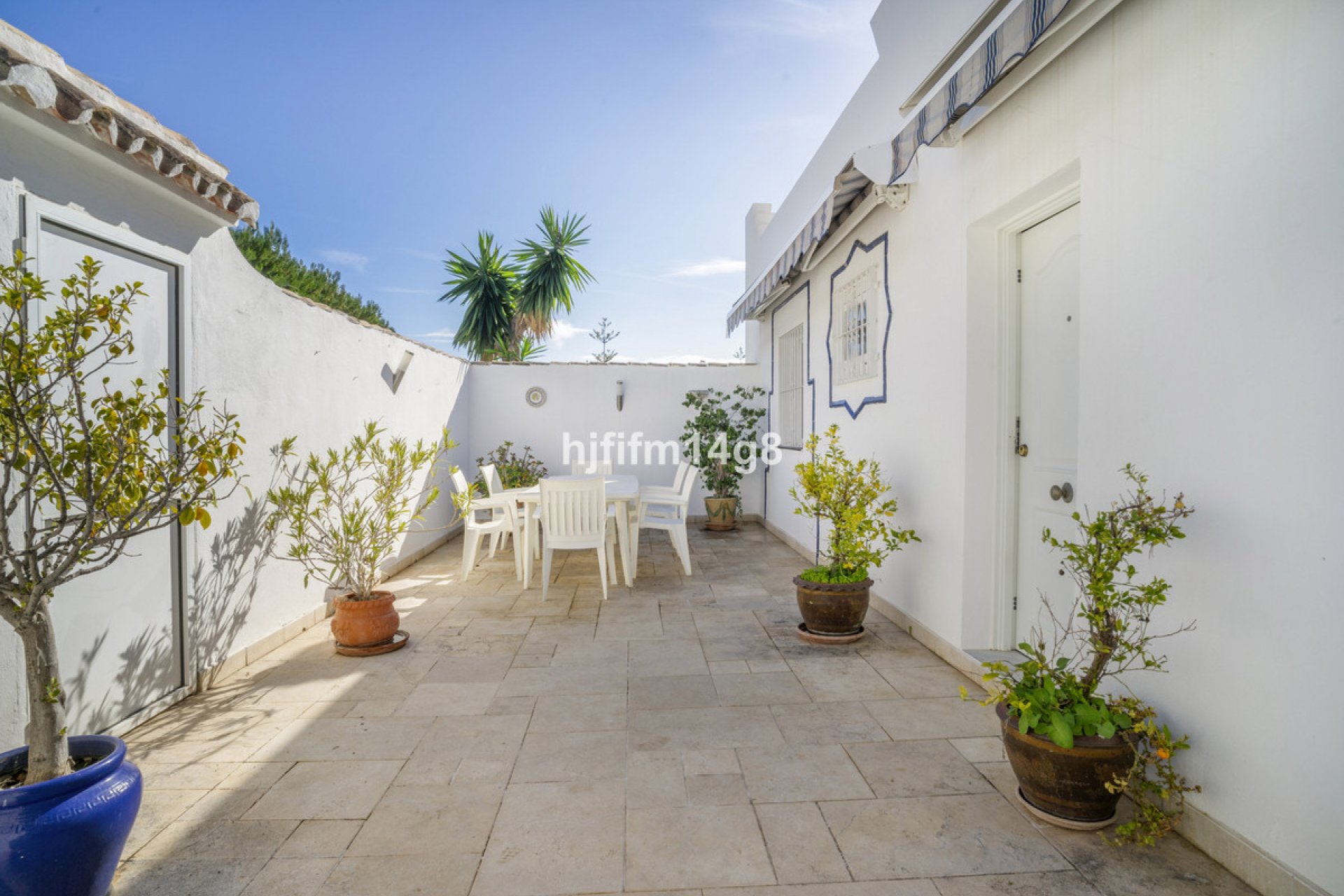 Resale - House - Townhouse - Marbella - Nueva Andalucia