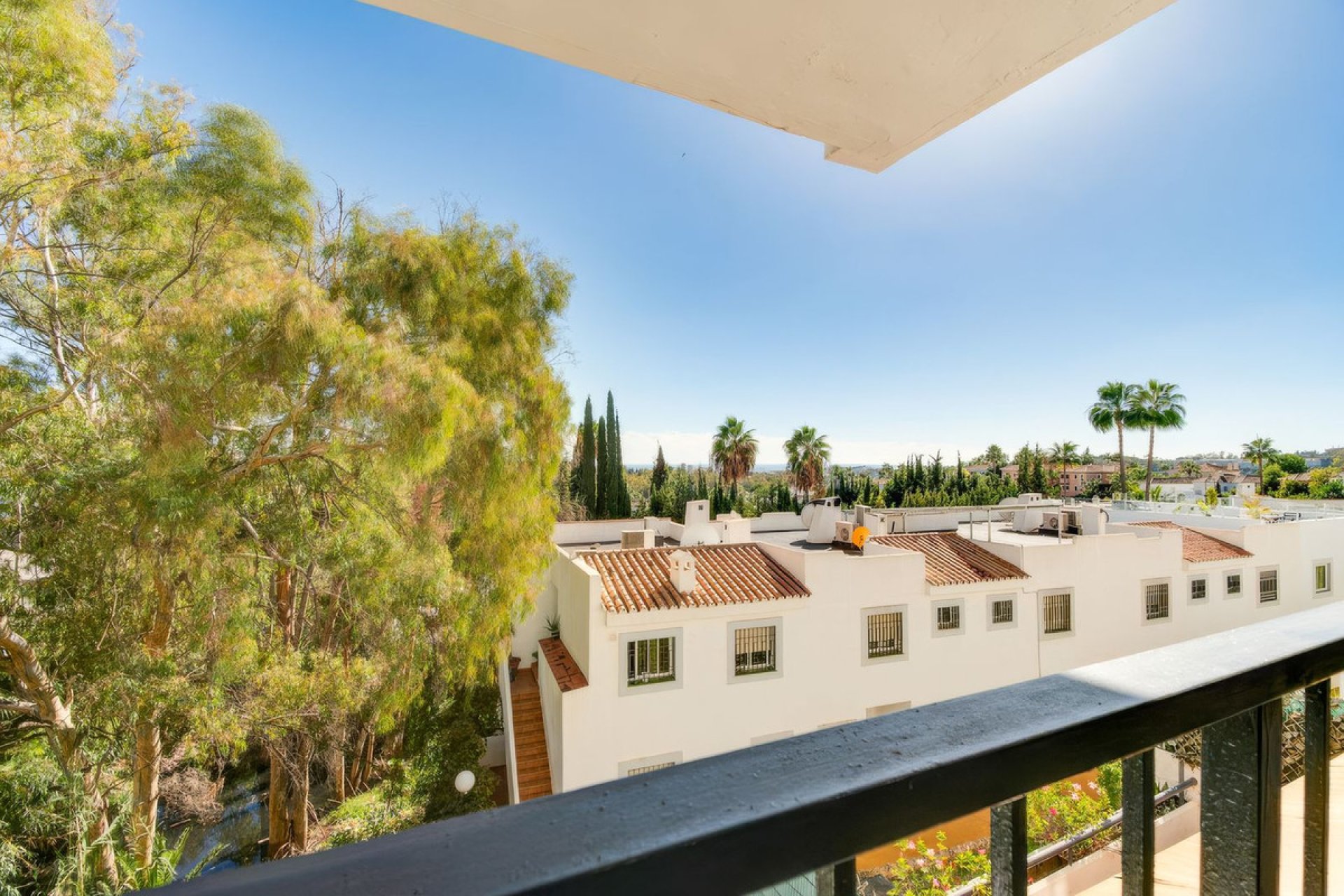 Resale - House - Townhouse - Marbella - Nueva Andalucia