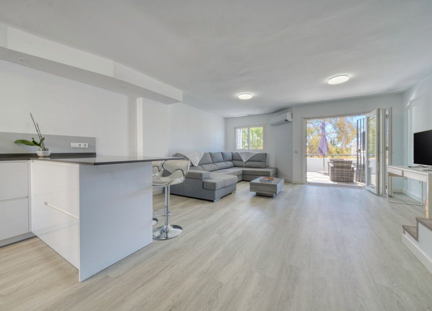 Resale - House - Townhouse - Marbella - Nueva Andalucia