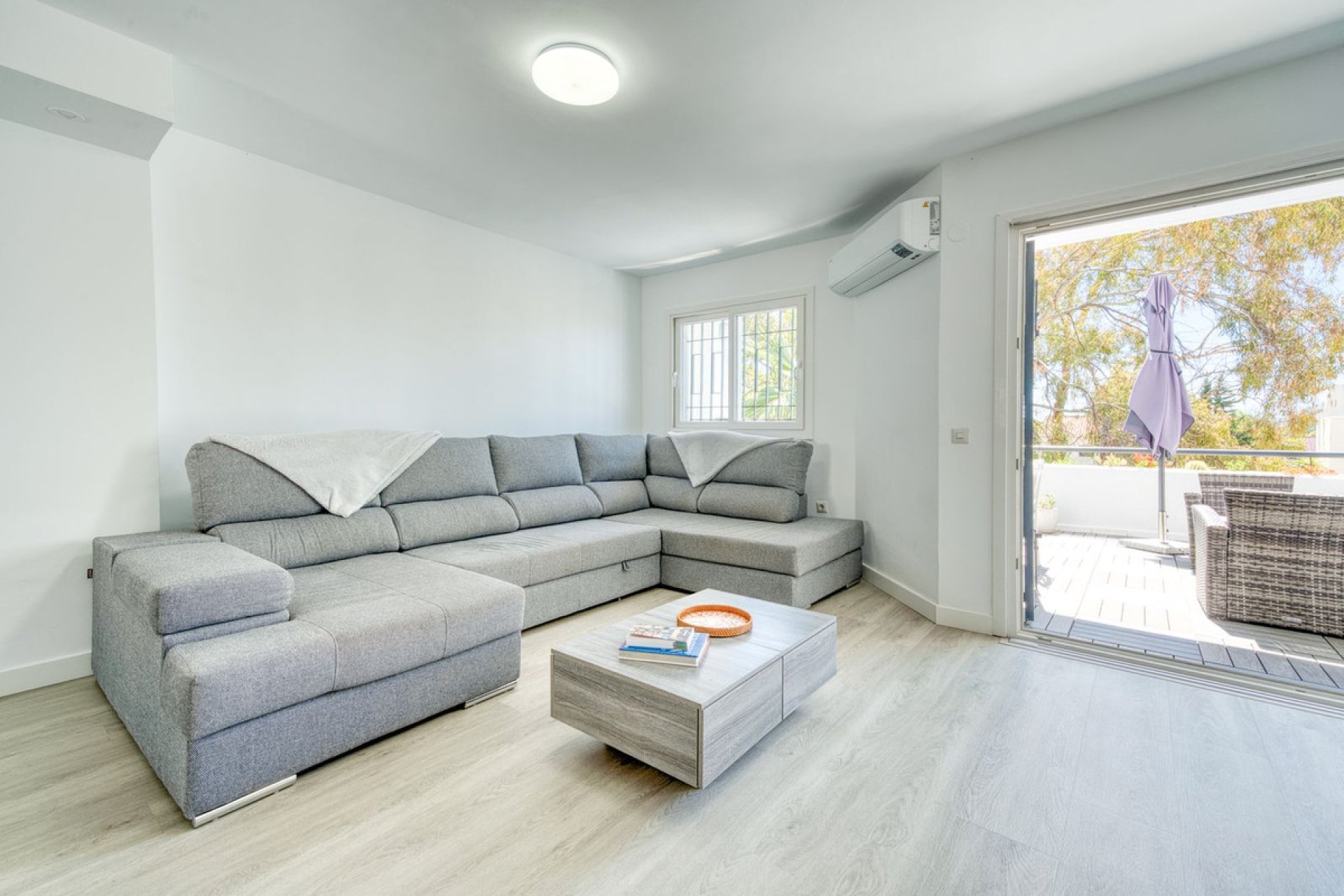 Resale - House - Townhouse - Marbella - Nueva Andalucia