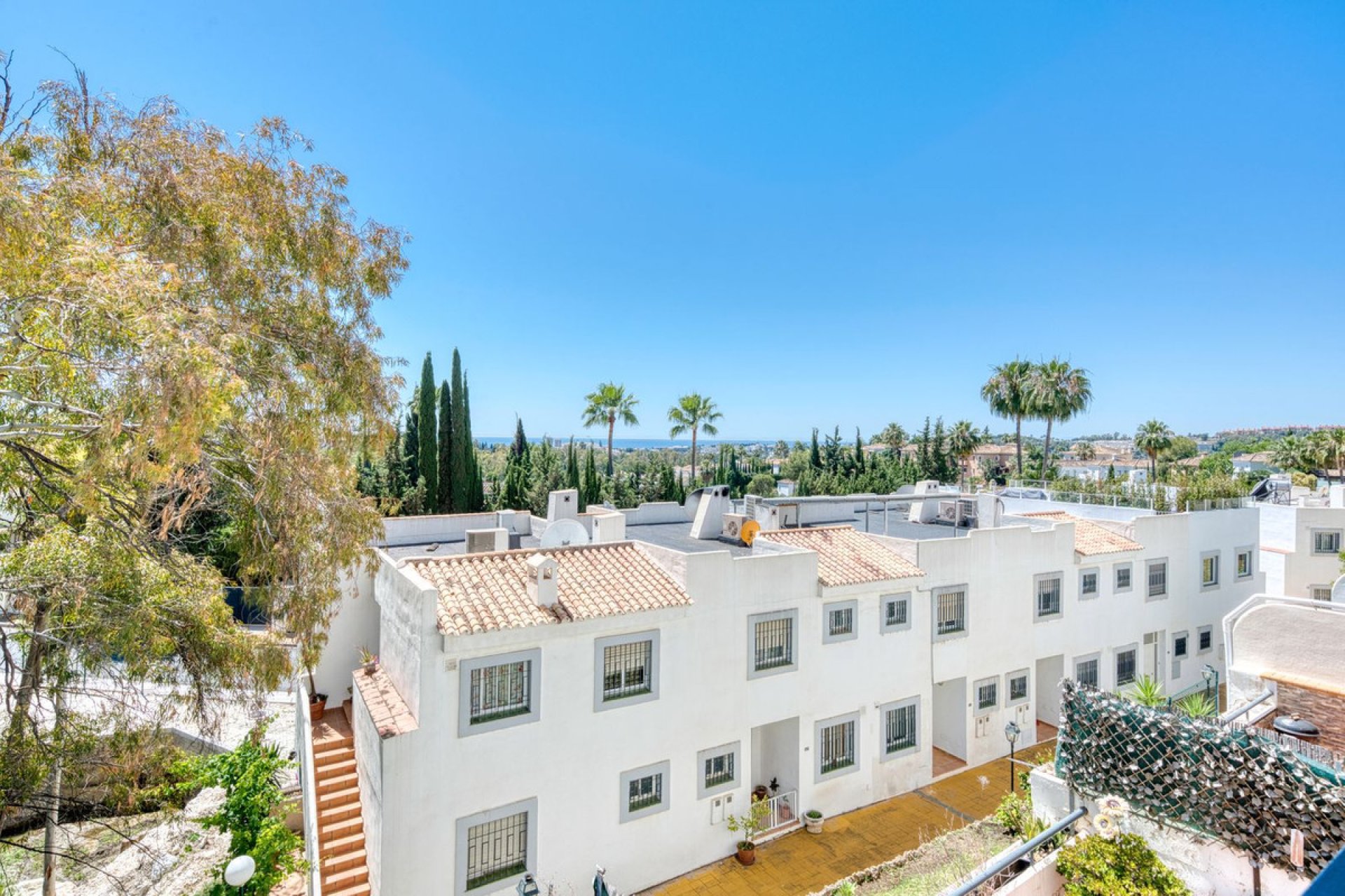 Resale - House - Townhouse - Marbella - Nueva Andalucia