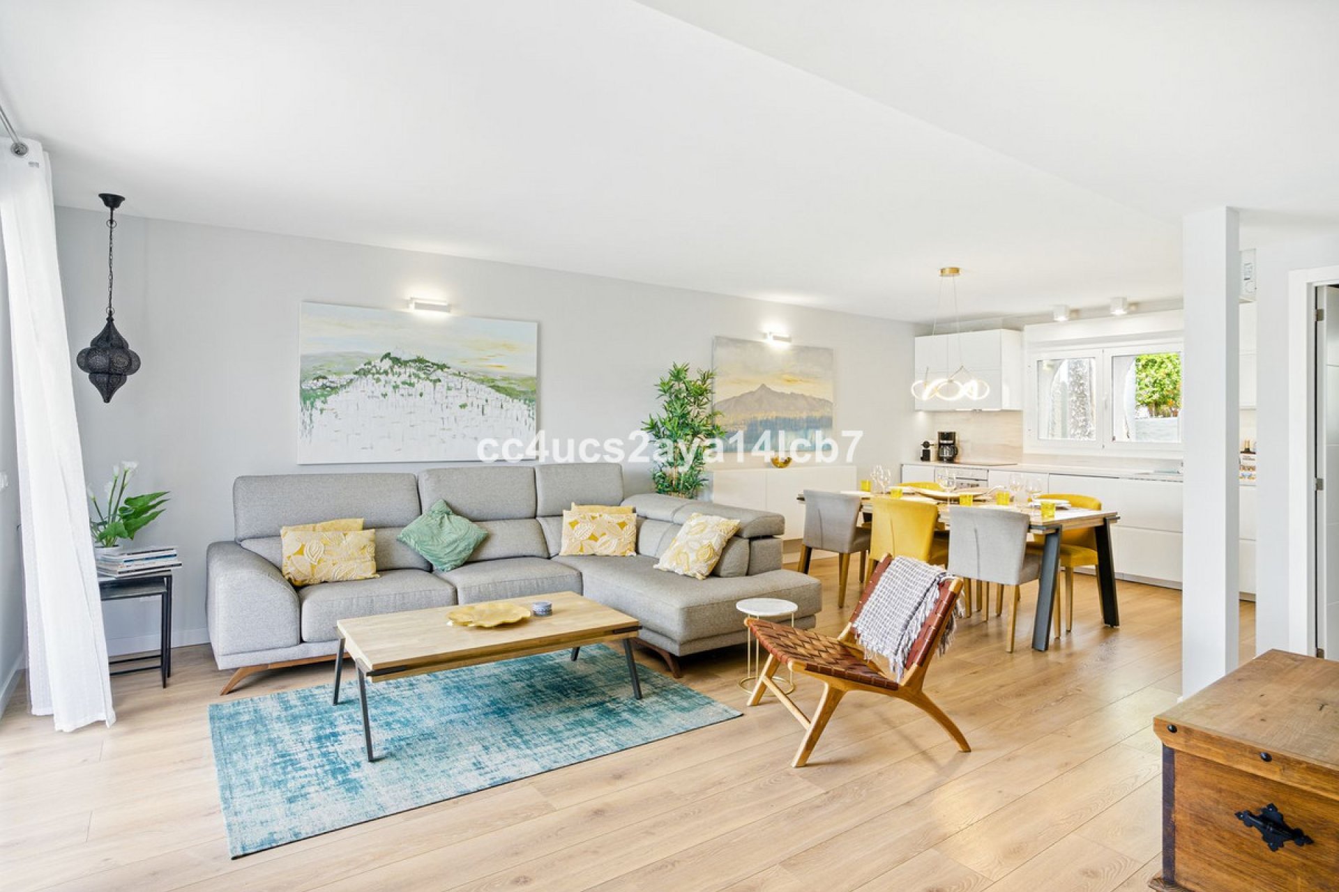 Resale - House - Townhouse - Marbella - Nueva Andalucia