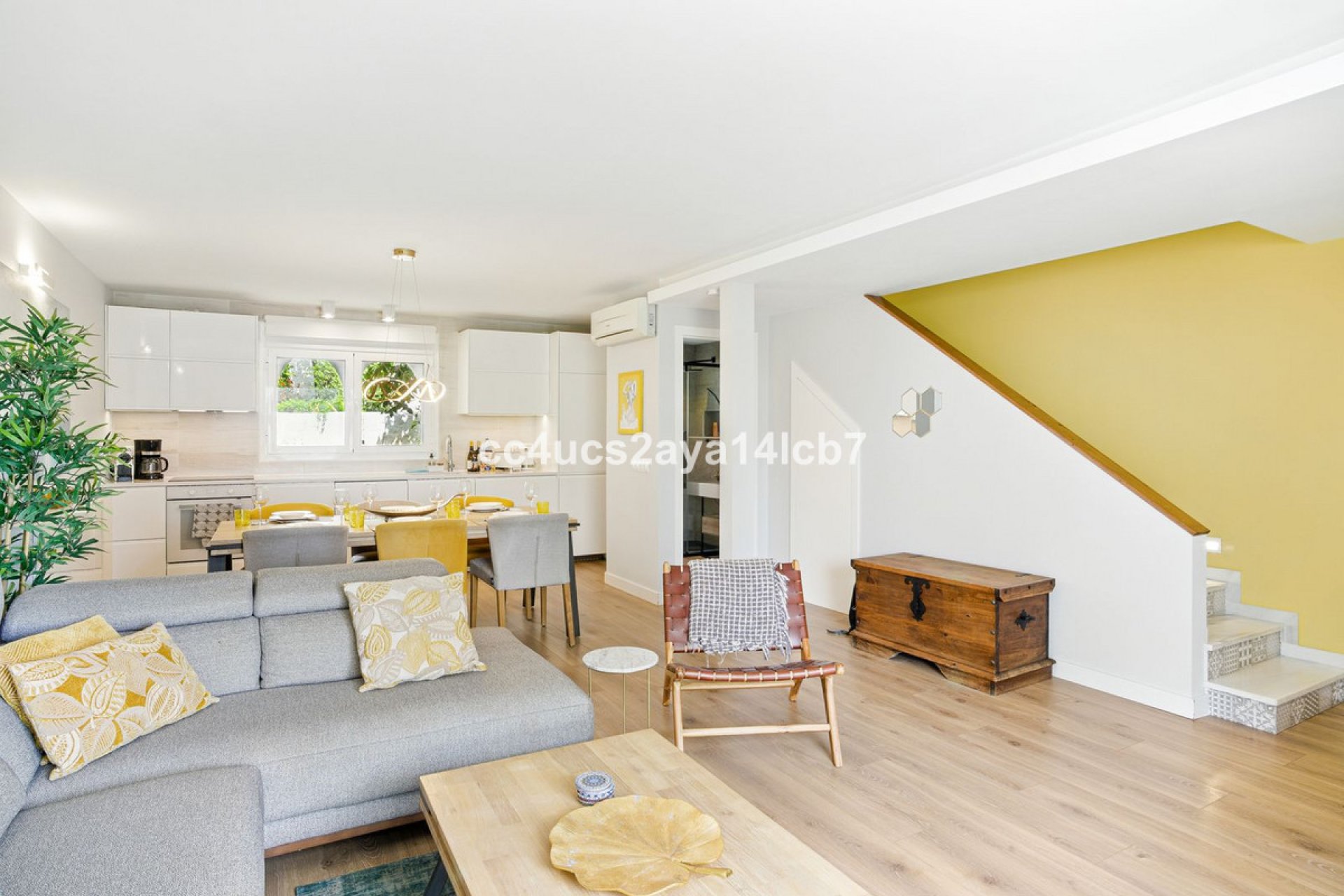 Resale - House - Townhouse - Marbella - Nueva Andalucia