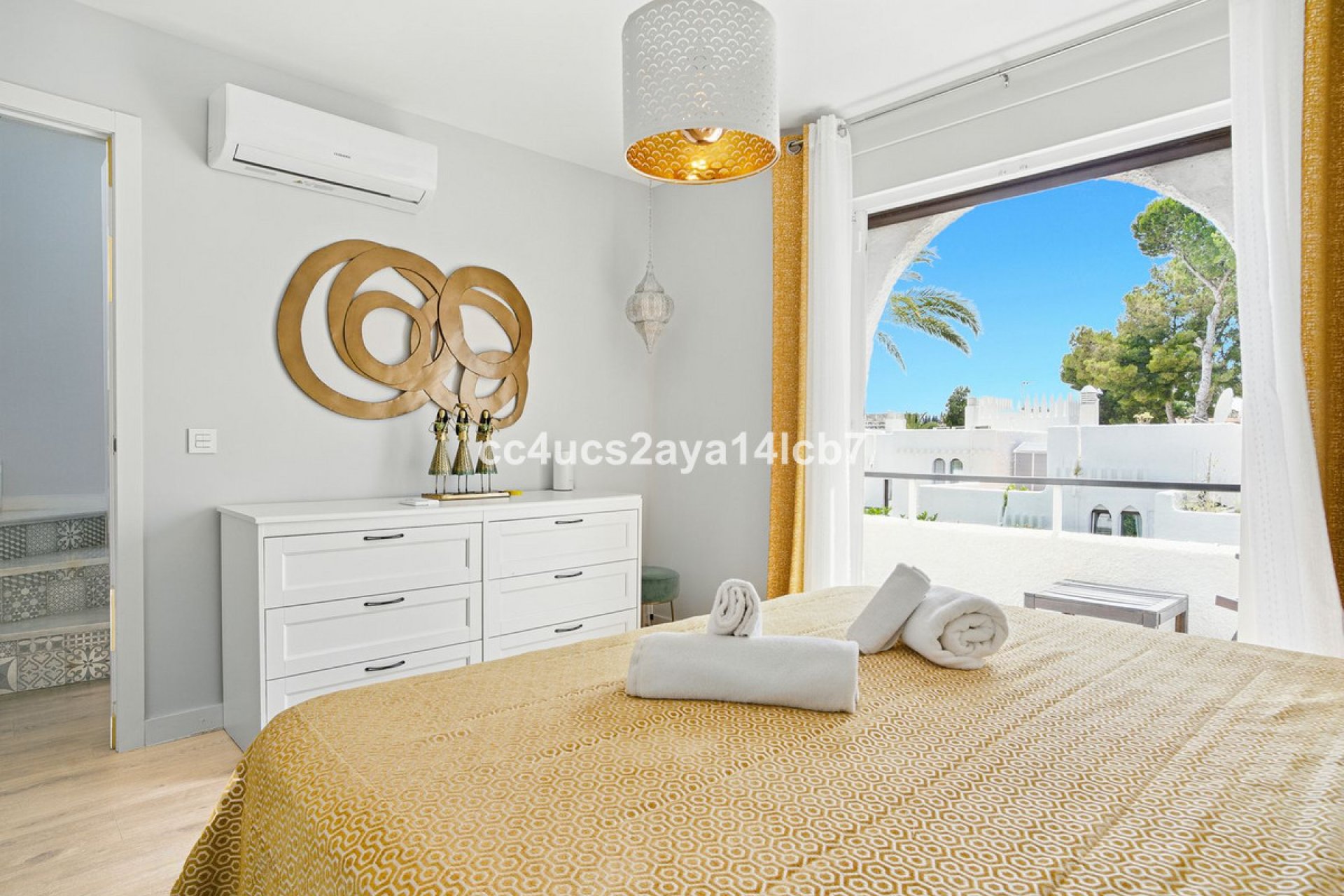 Resale - House - Townhouse - Marbella - Nueva Andalucia