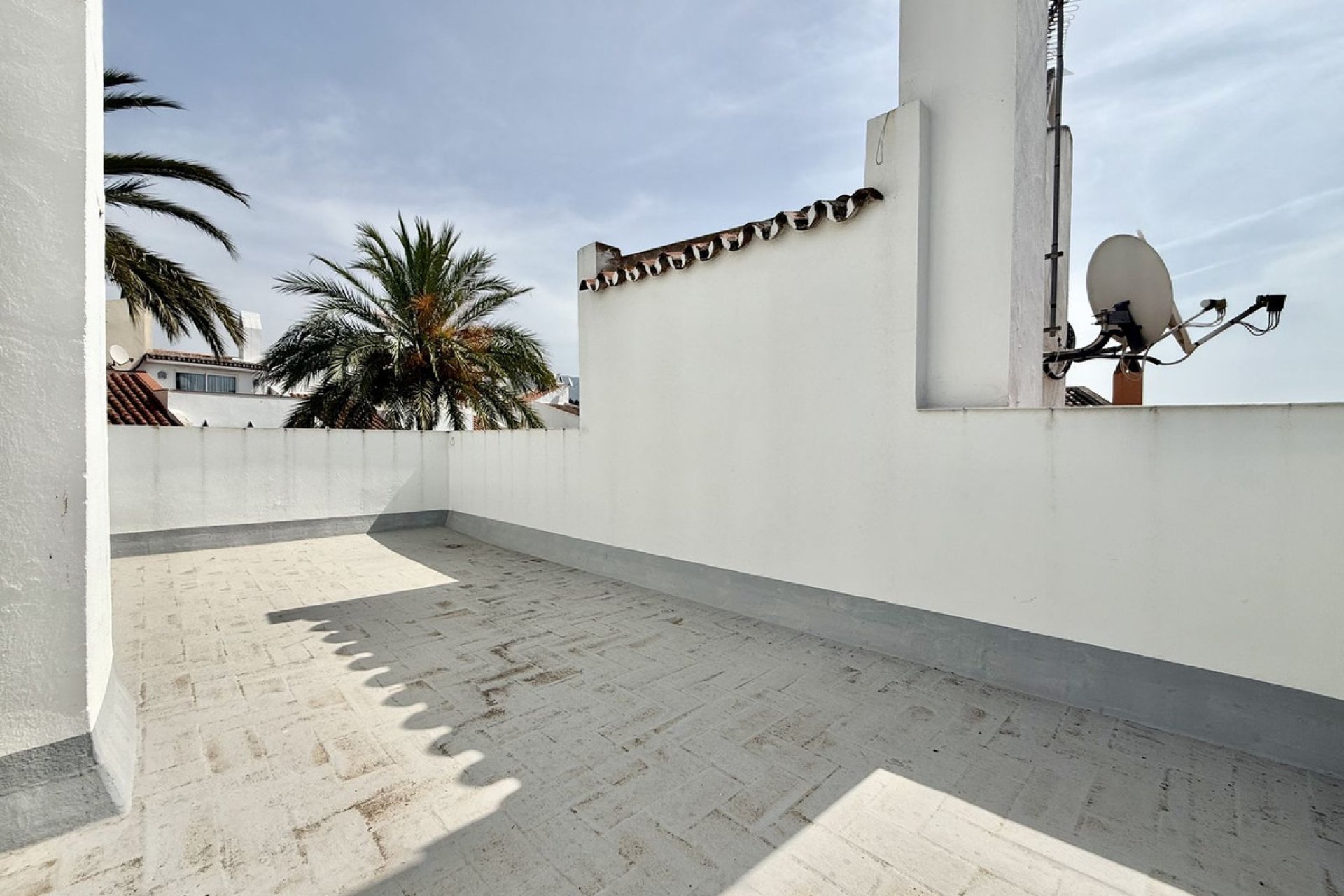 Resale - House - Townhouse - Marbella - Nueva Andalucia