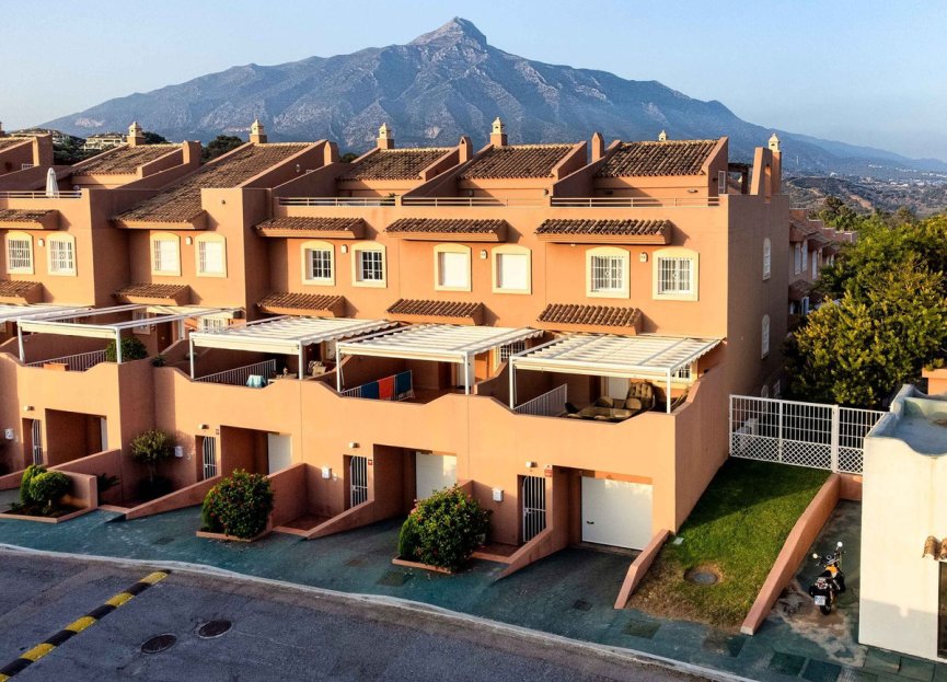 Resale - House - Townhouse - Marbella - Nueva Andalucia