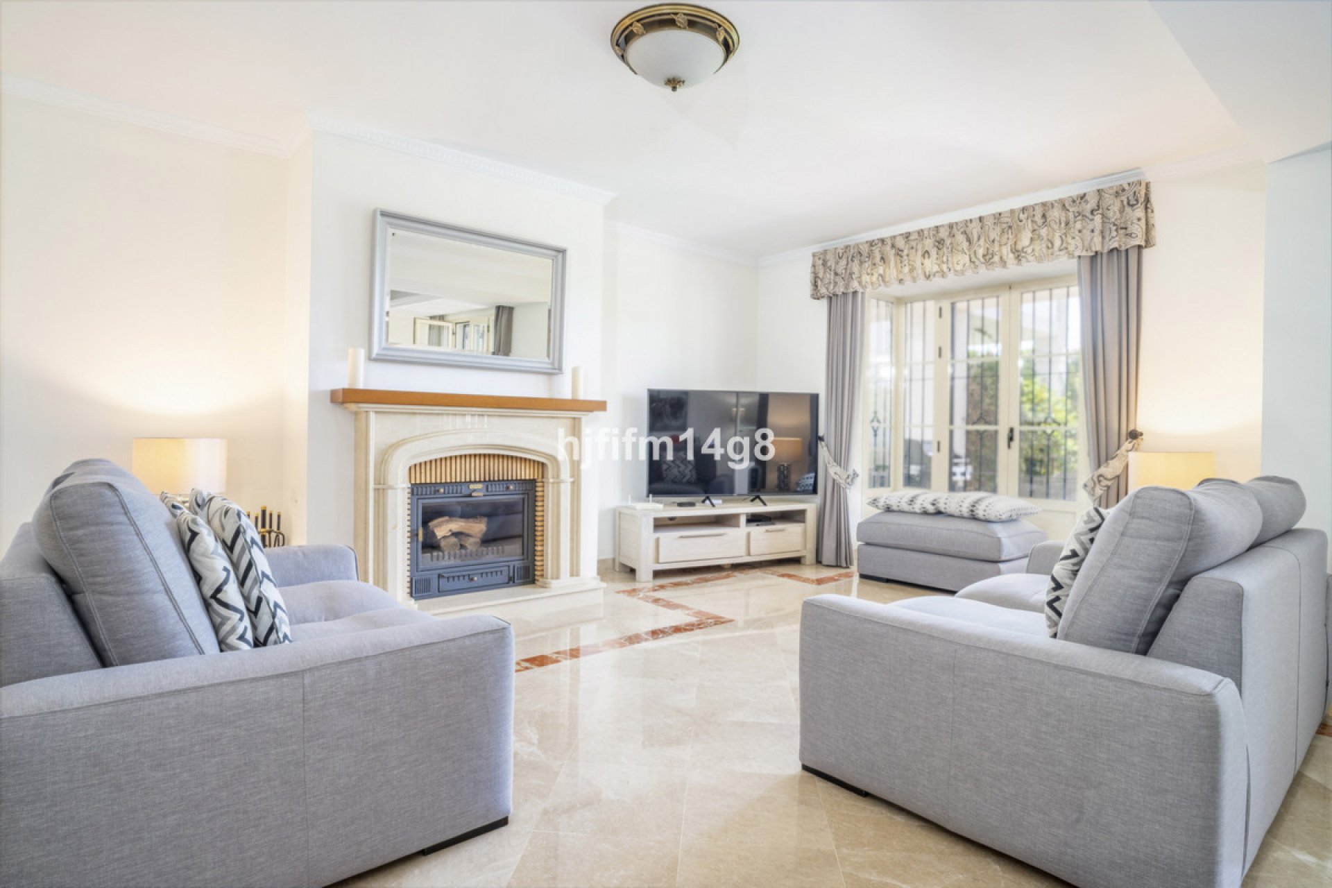 Resale - House - Townhouse - Marbella - Nueva Andalucia