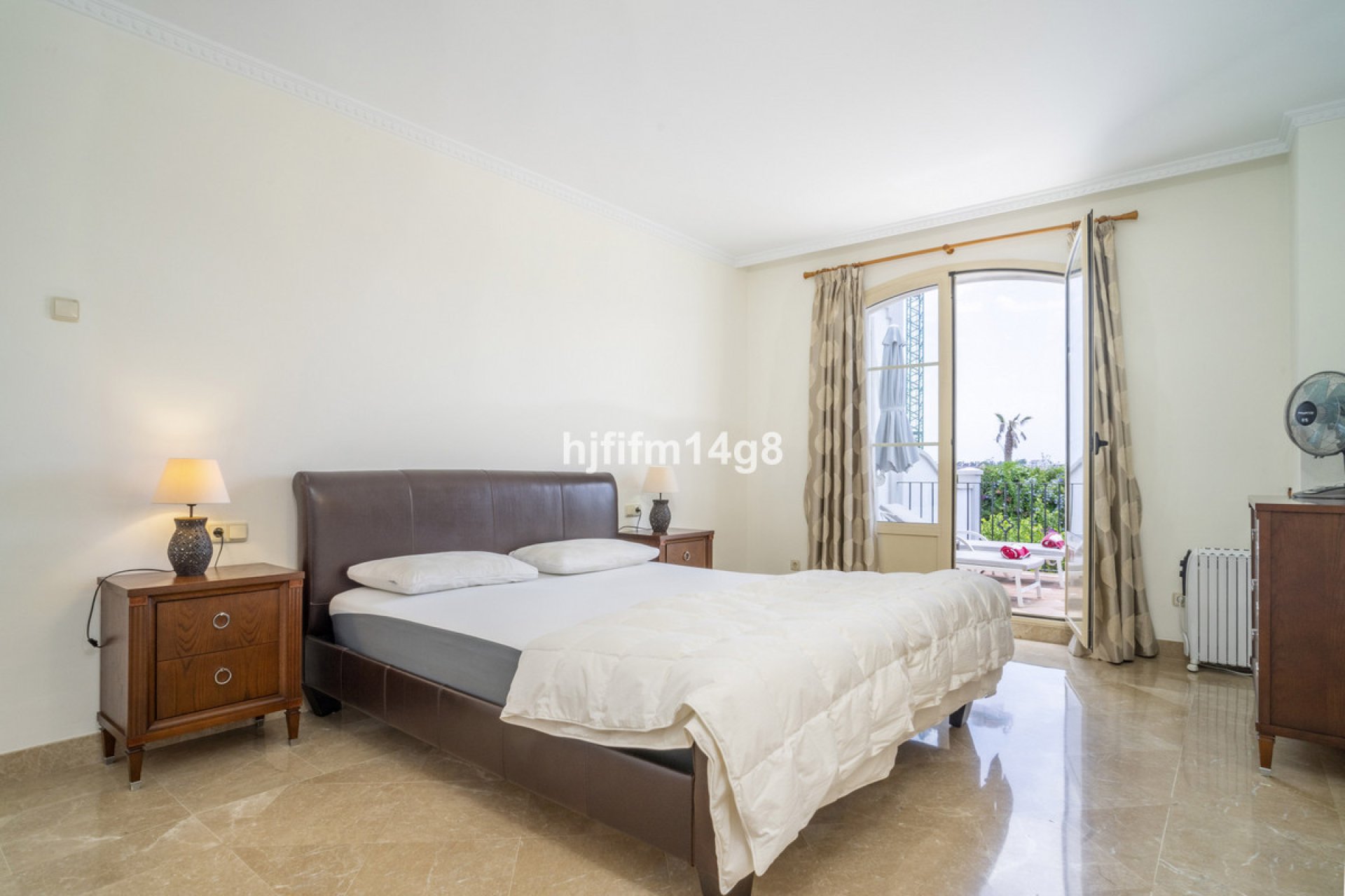 Resale - House - Townhouse - Marbella - Nueva Andalucia