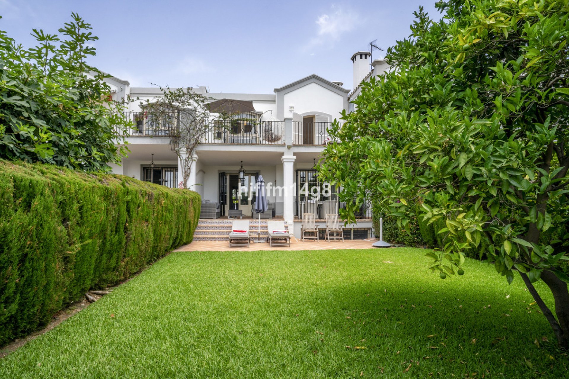 Resale - House - Townhouse - Marbella - Nueva Andalucia