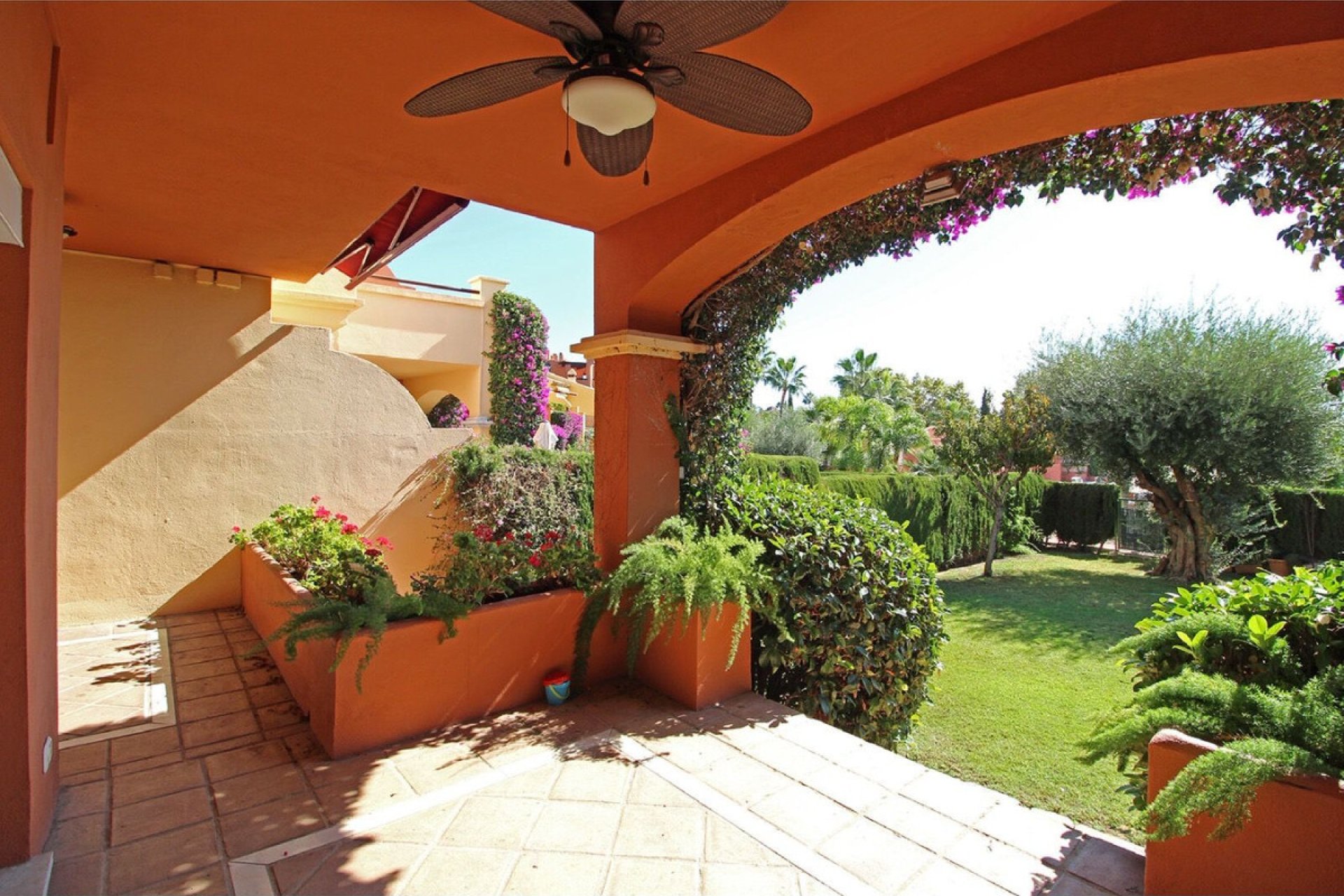 Resale - House - Townhouse - Marbella - Puerto Banús