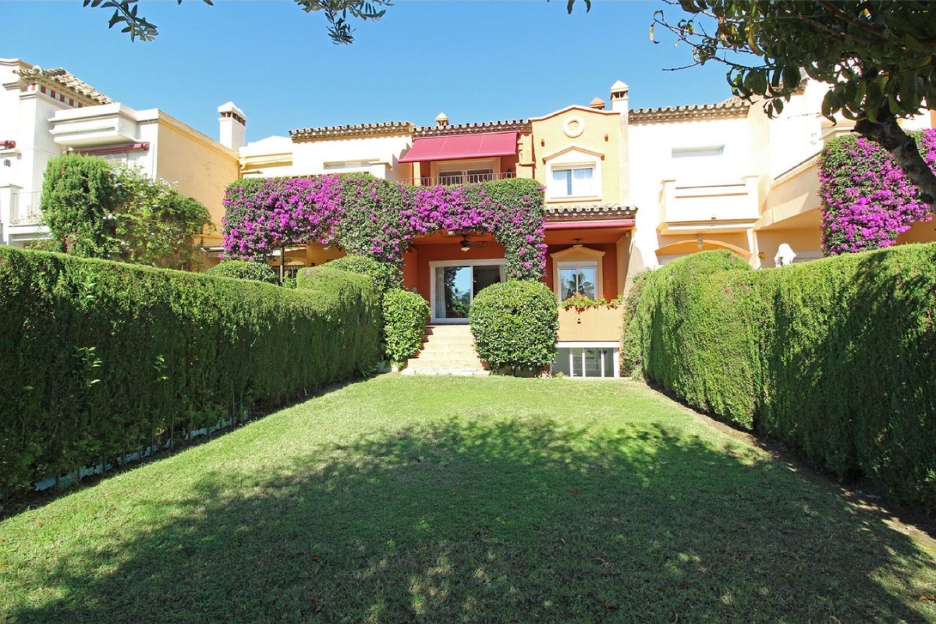 Resale - House - Townhouse - Marbella - Puerto Banús