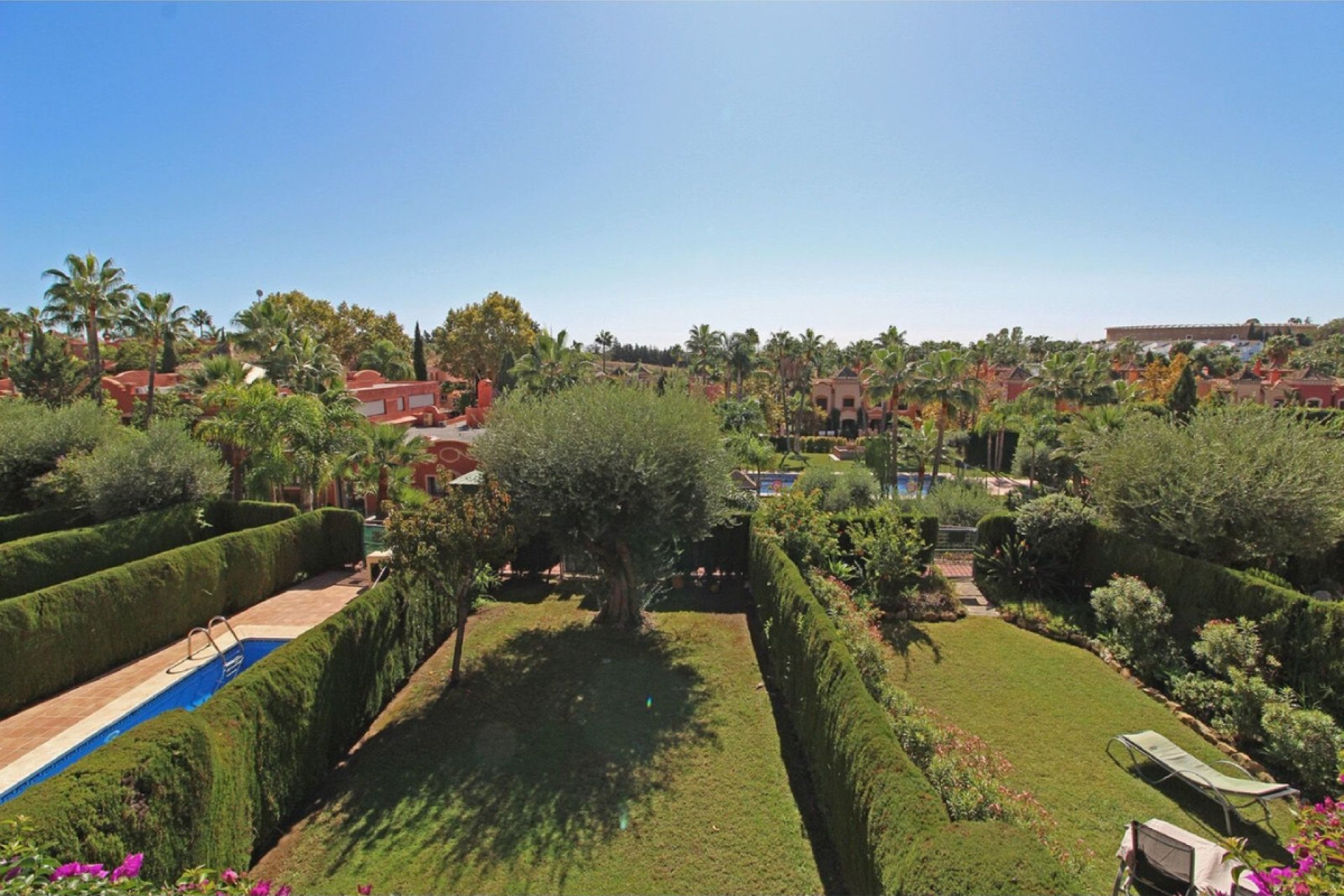 Resale - House - Townhouse - Marbella - Puerto Banús