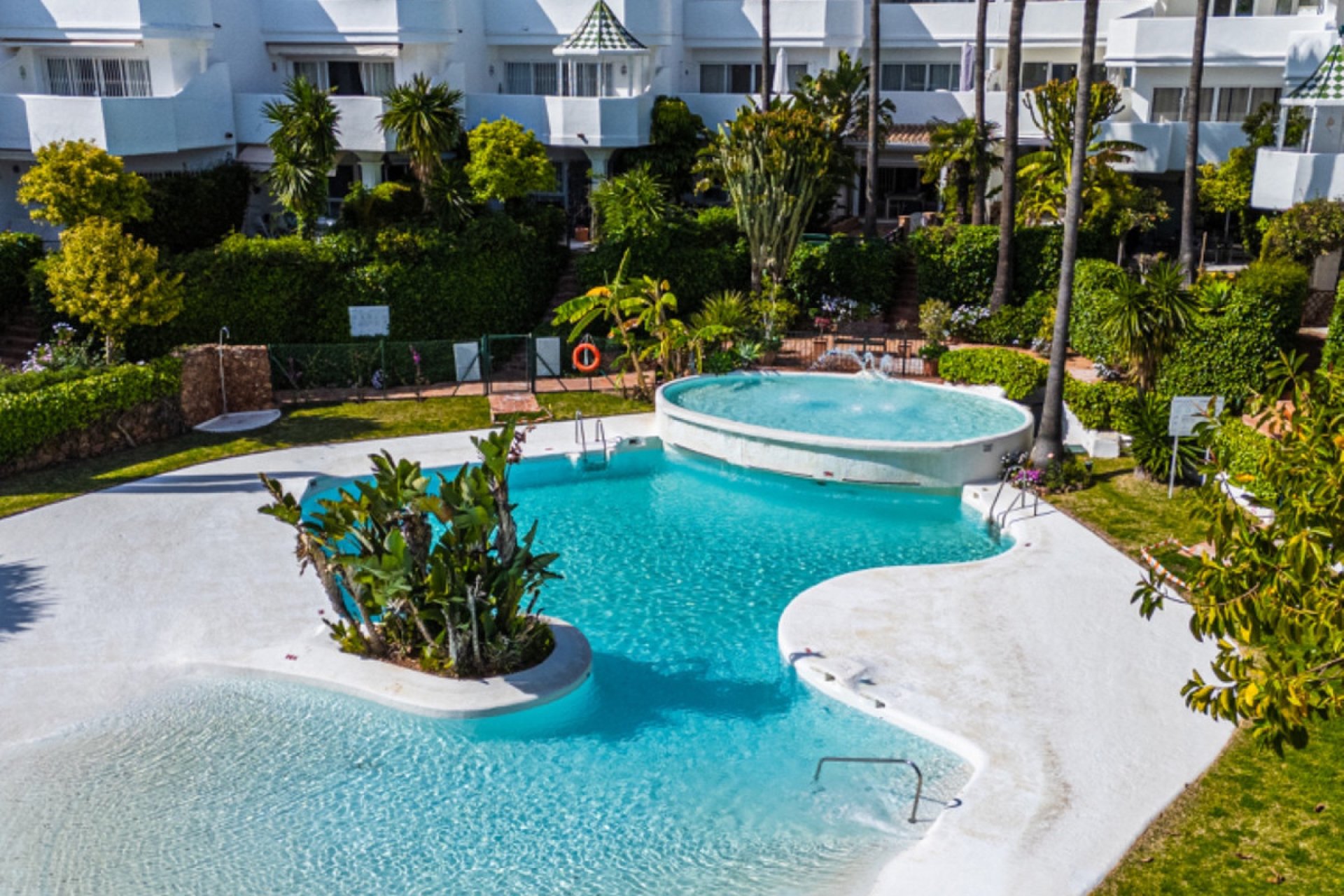 Resale - House - Townhouse - Marbella - Sierra Blanca