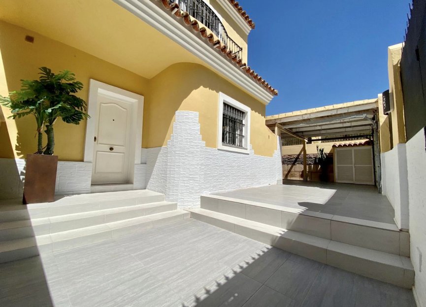 Resale - House - Townhouse - Marbella