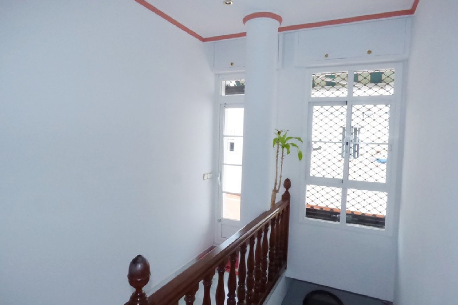 Resale - House - Townhouse - Marbella