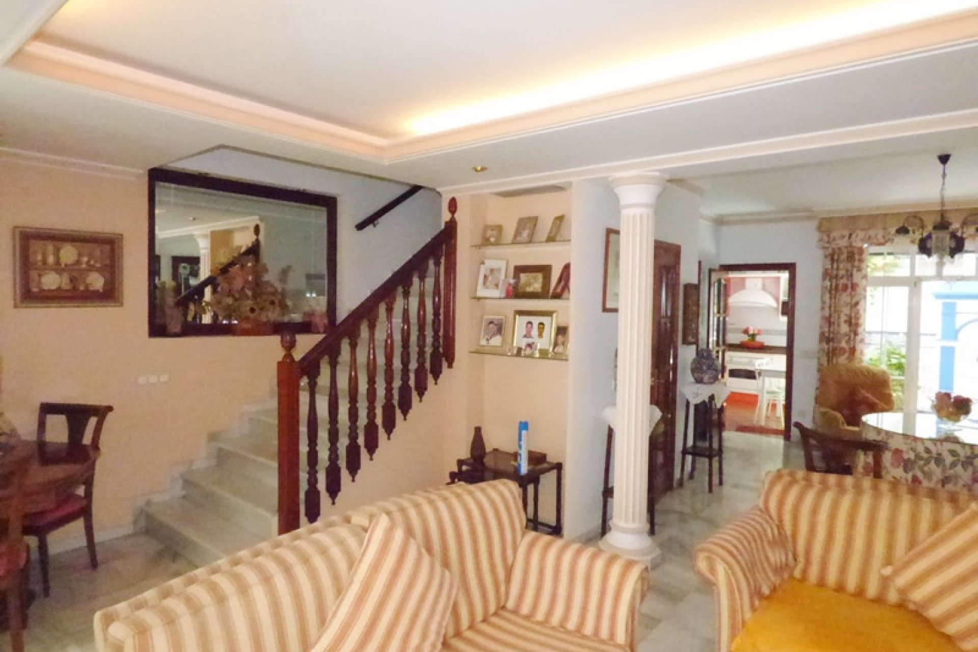 Resale - House - Townhouse - Marbella