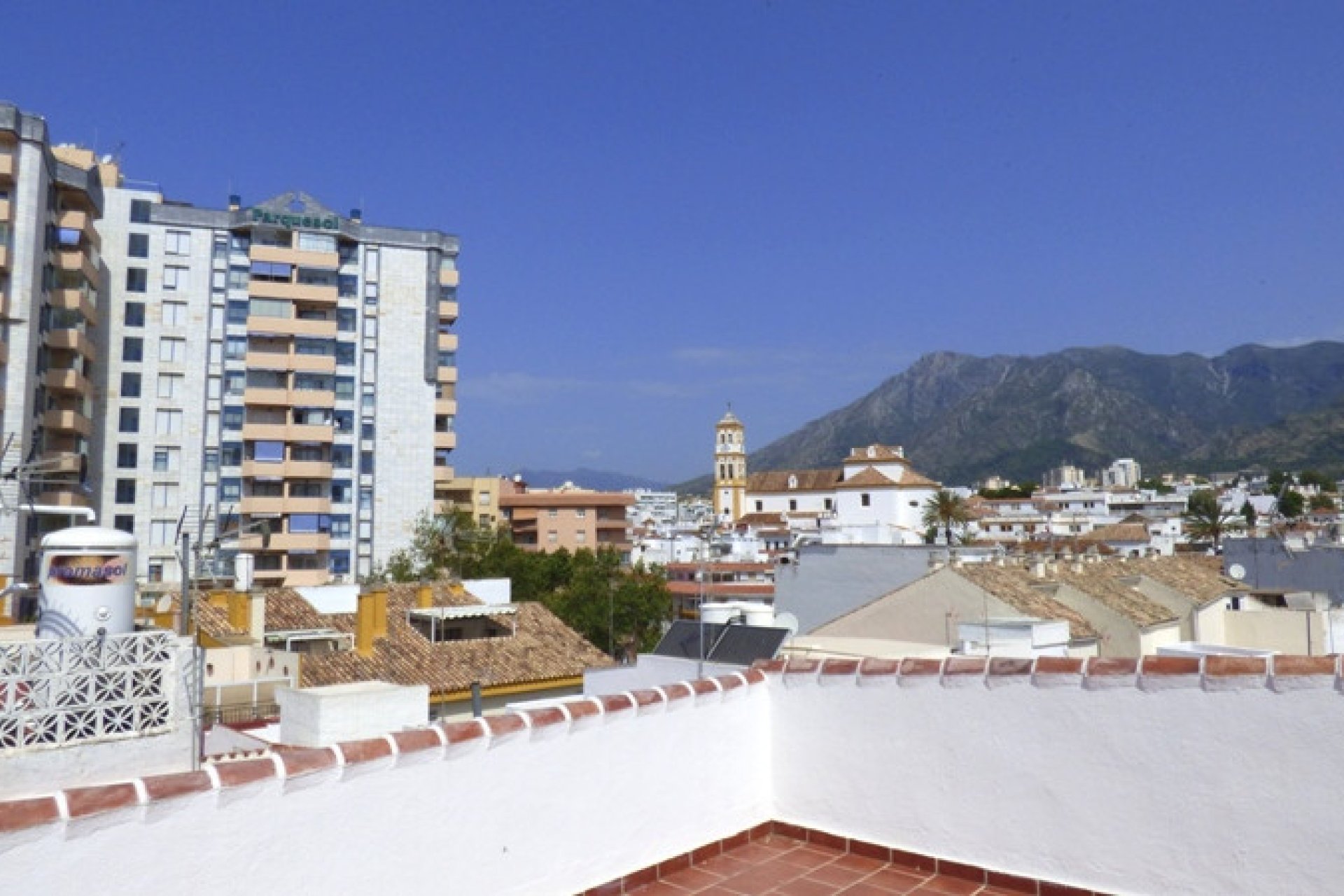 Resale - House - Townhouse - Marbella