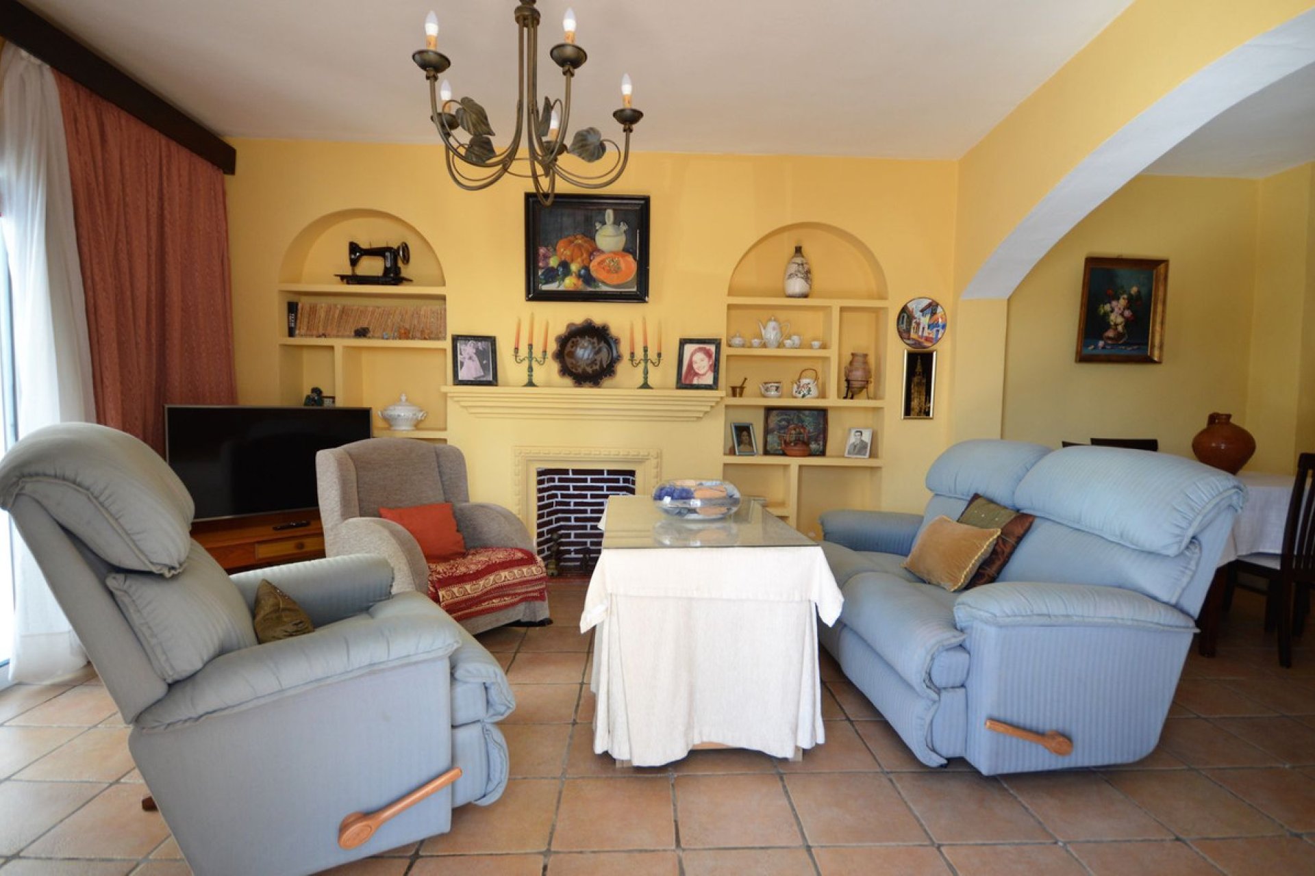 Resale - House - Townhouse - Marbella