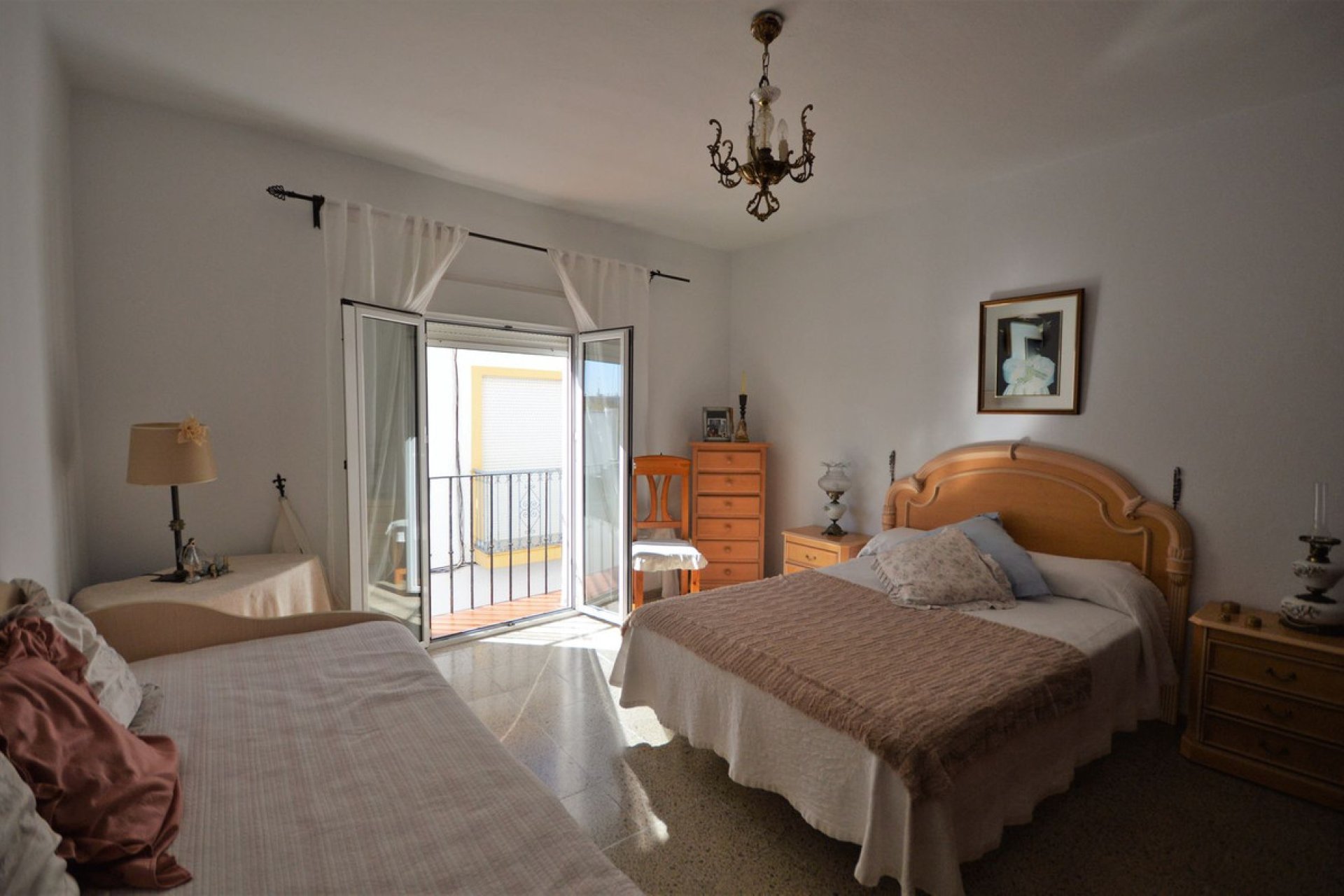 Resale - House - Townhouse - Marbella