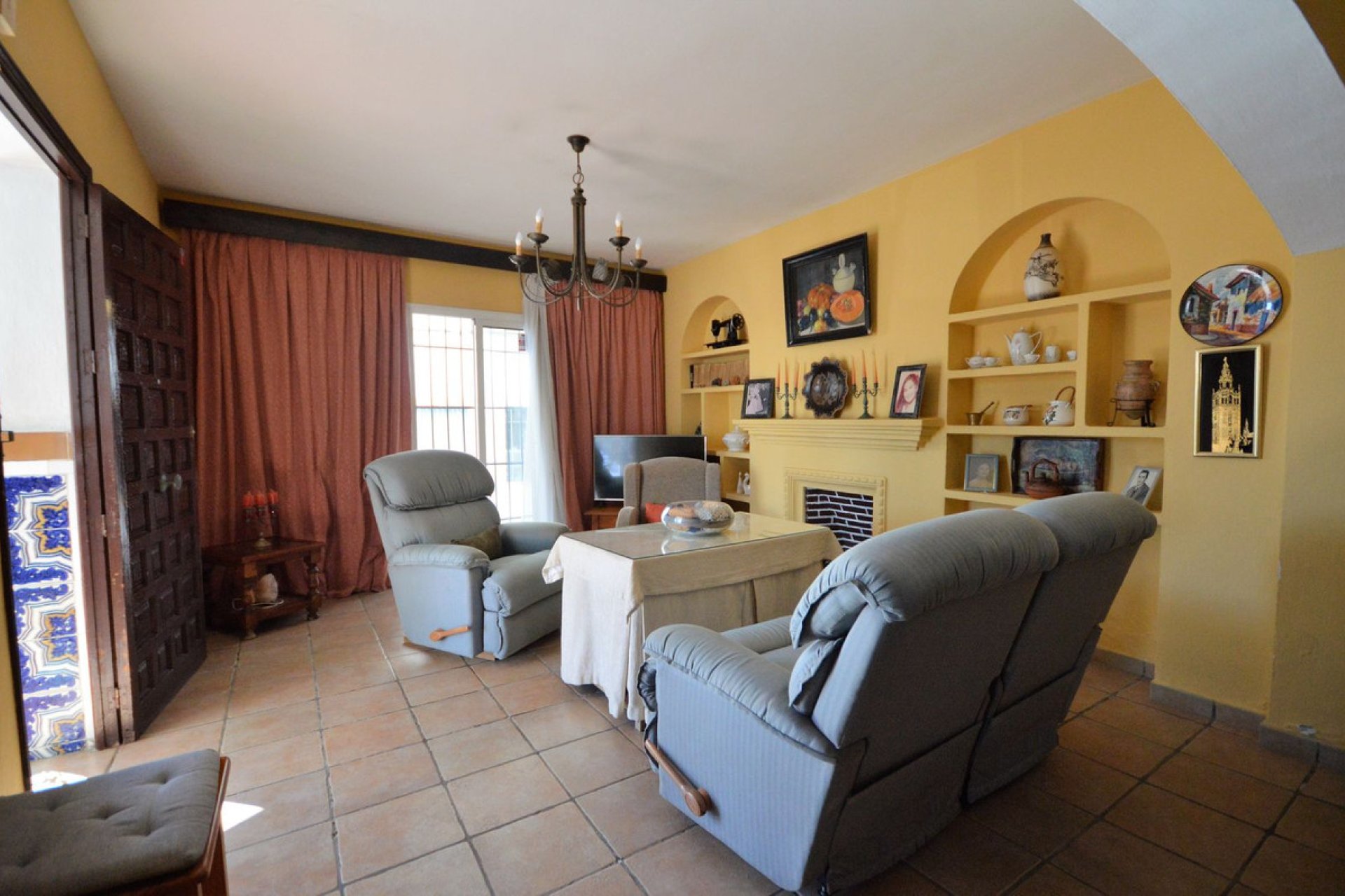 Resale - House - Townhouse - Marbella