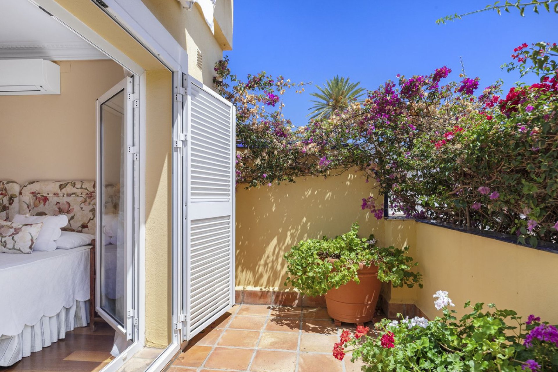 Resale - House - Townhouse - Marbella